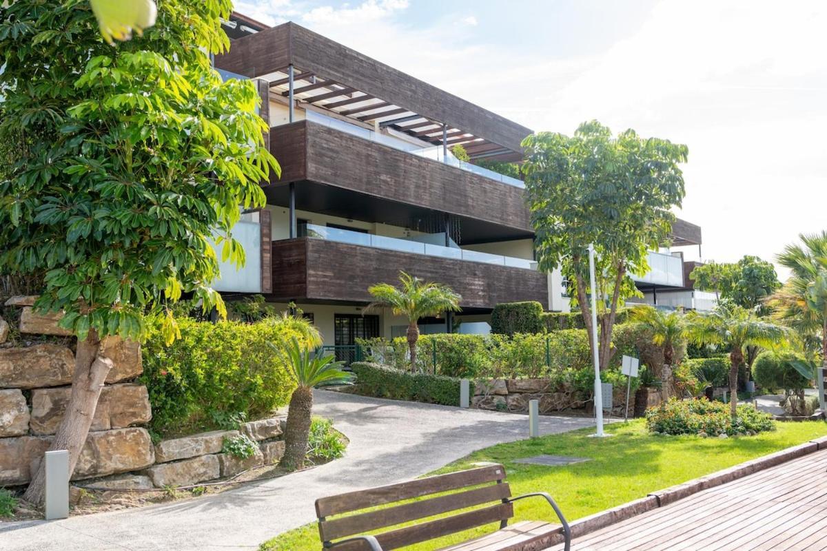 Apartamento Elegant Getaway Near Padierna Marbella Lux Estepona