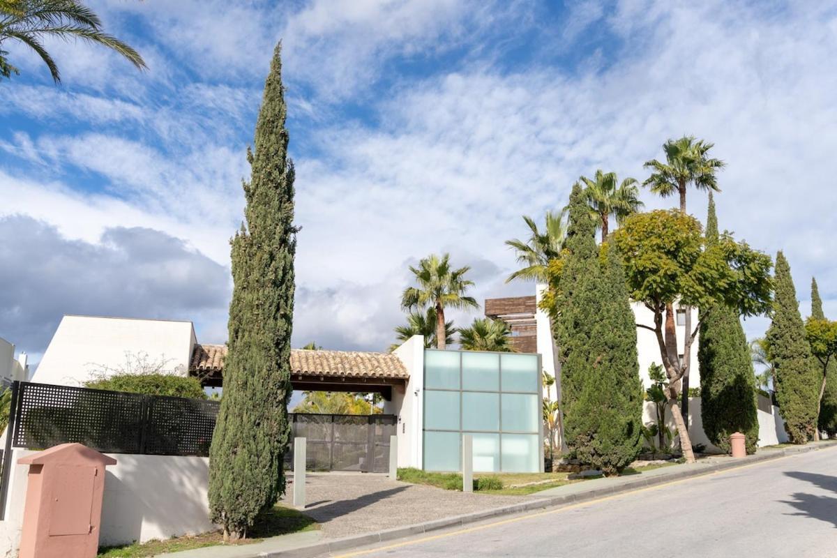 Elegant Getaway Near Padierna Marbella Lux Estepona