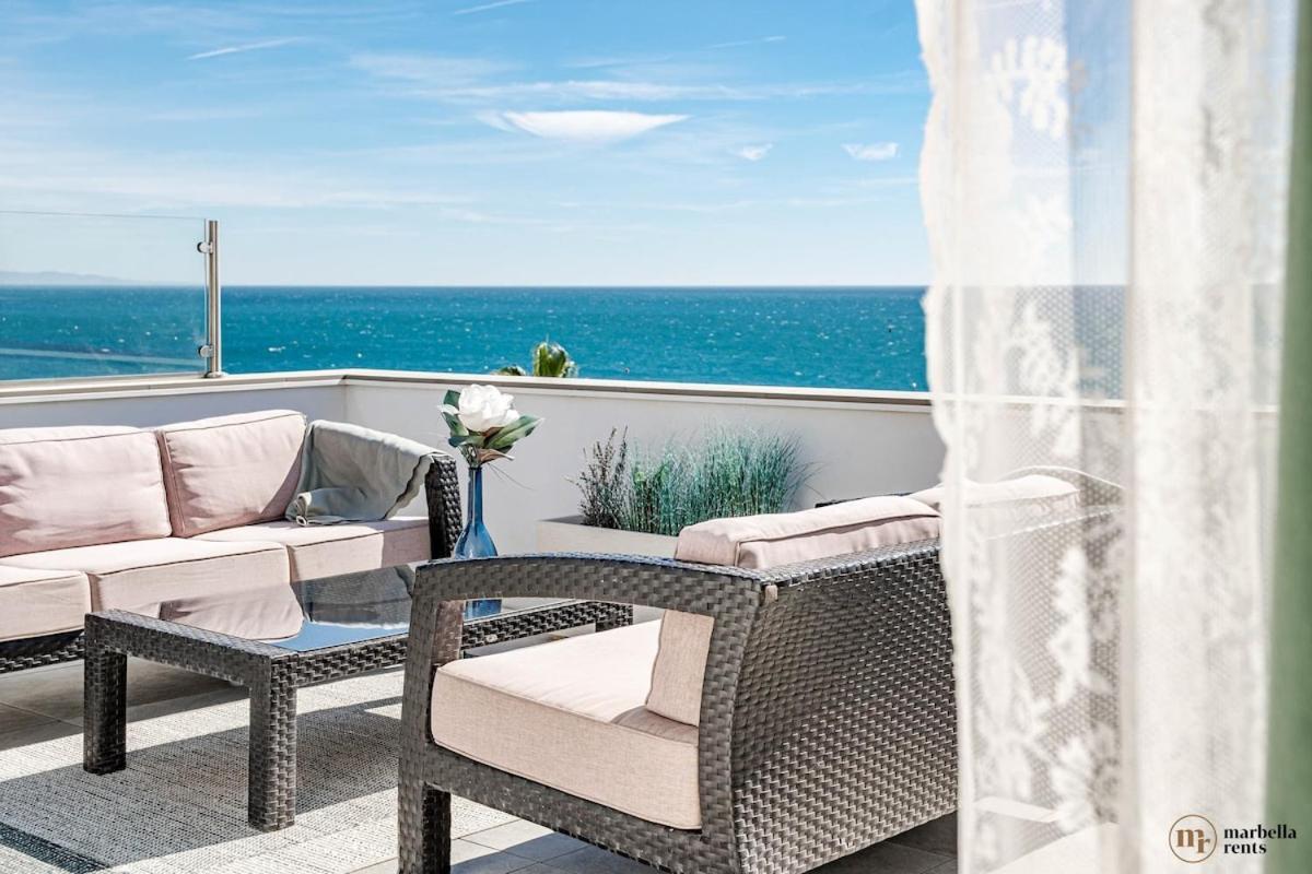 Victoria Blu Ref #95 * Estepona