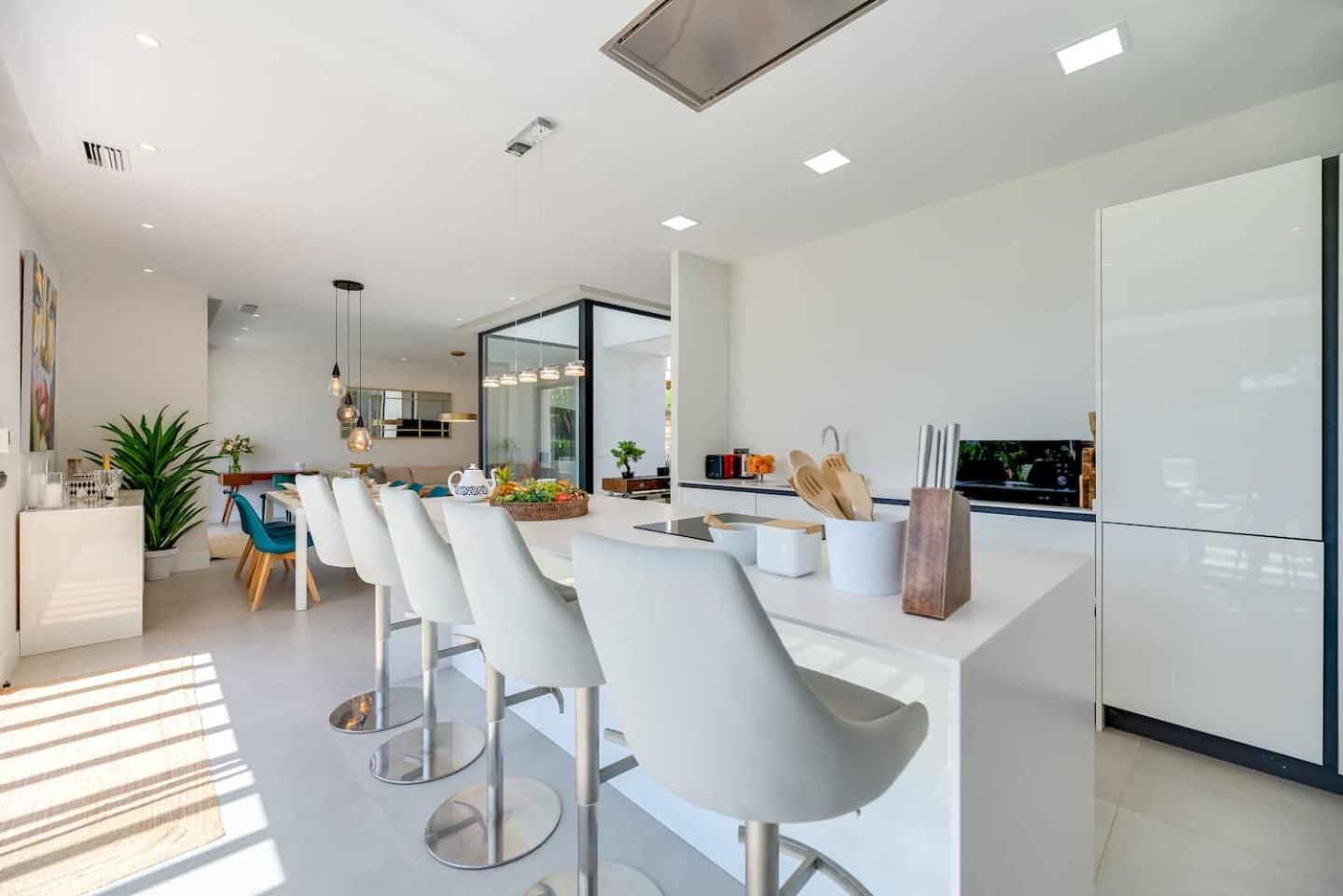 Villa New Luxury 4br Pool, Bbq *
