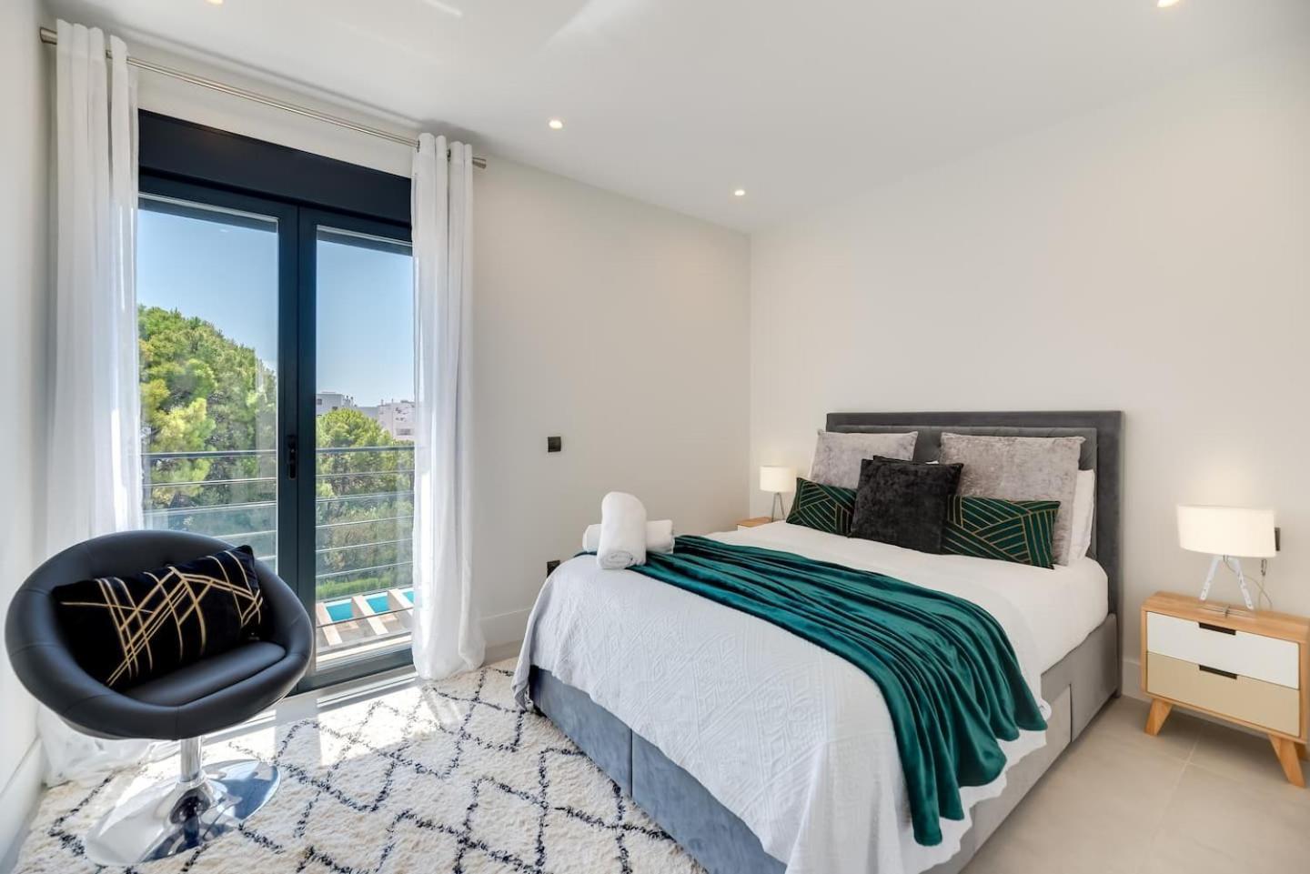 Villa New Luxury 4br Pool, Bbq