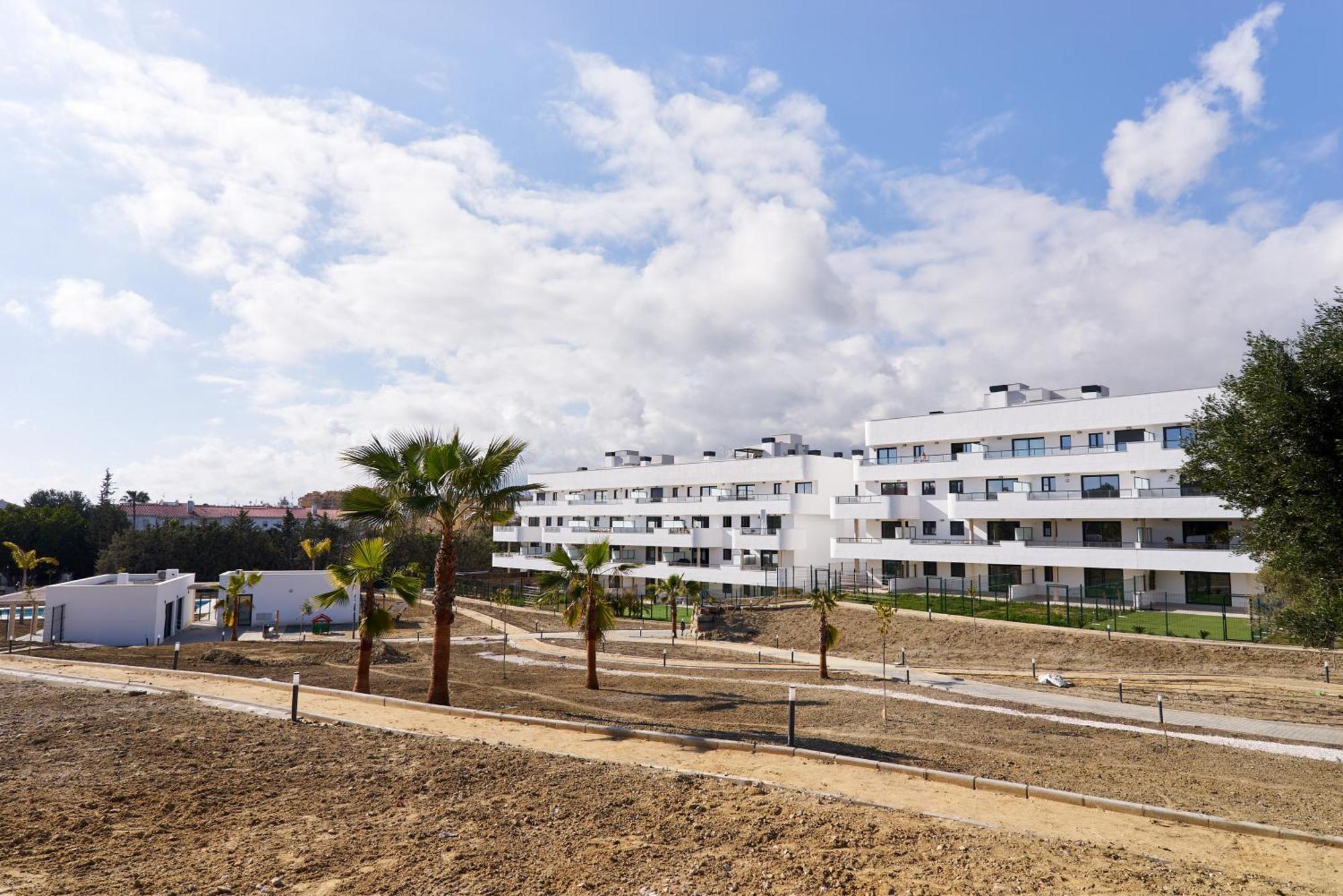 Aranya's Garden View Apartment Estepona