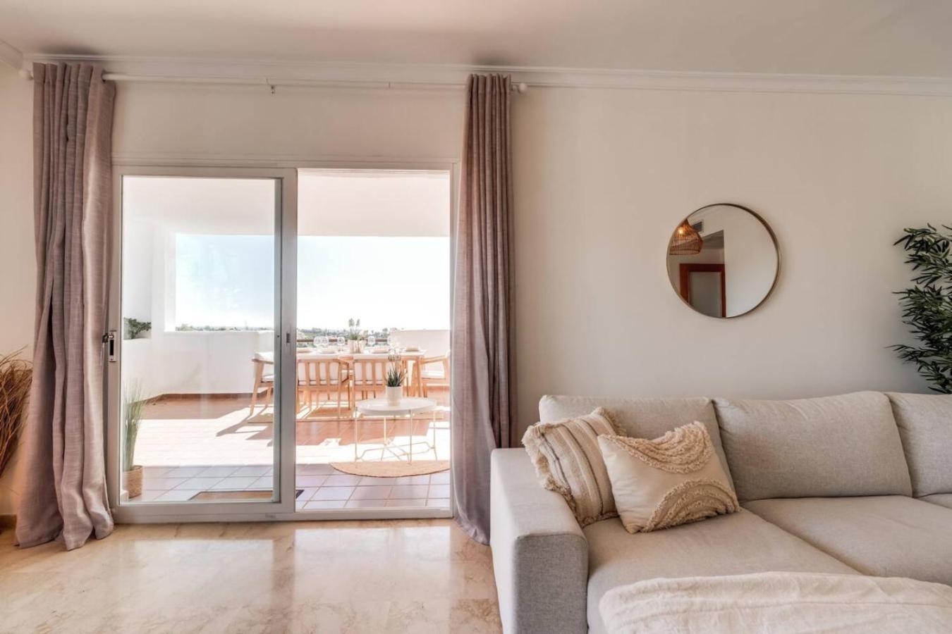 Beautiful Casita Near Lunymar Golf Course With Stunning Views