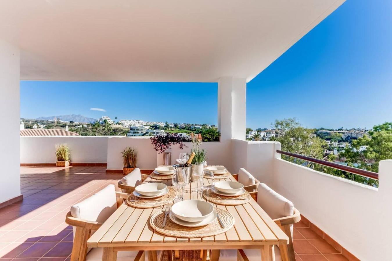 Beautiful Casita Near Lunymar Golf Course With Stunning Views