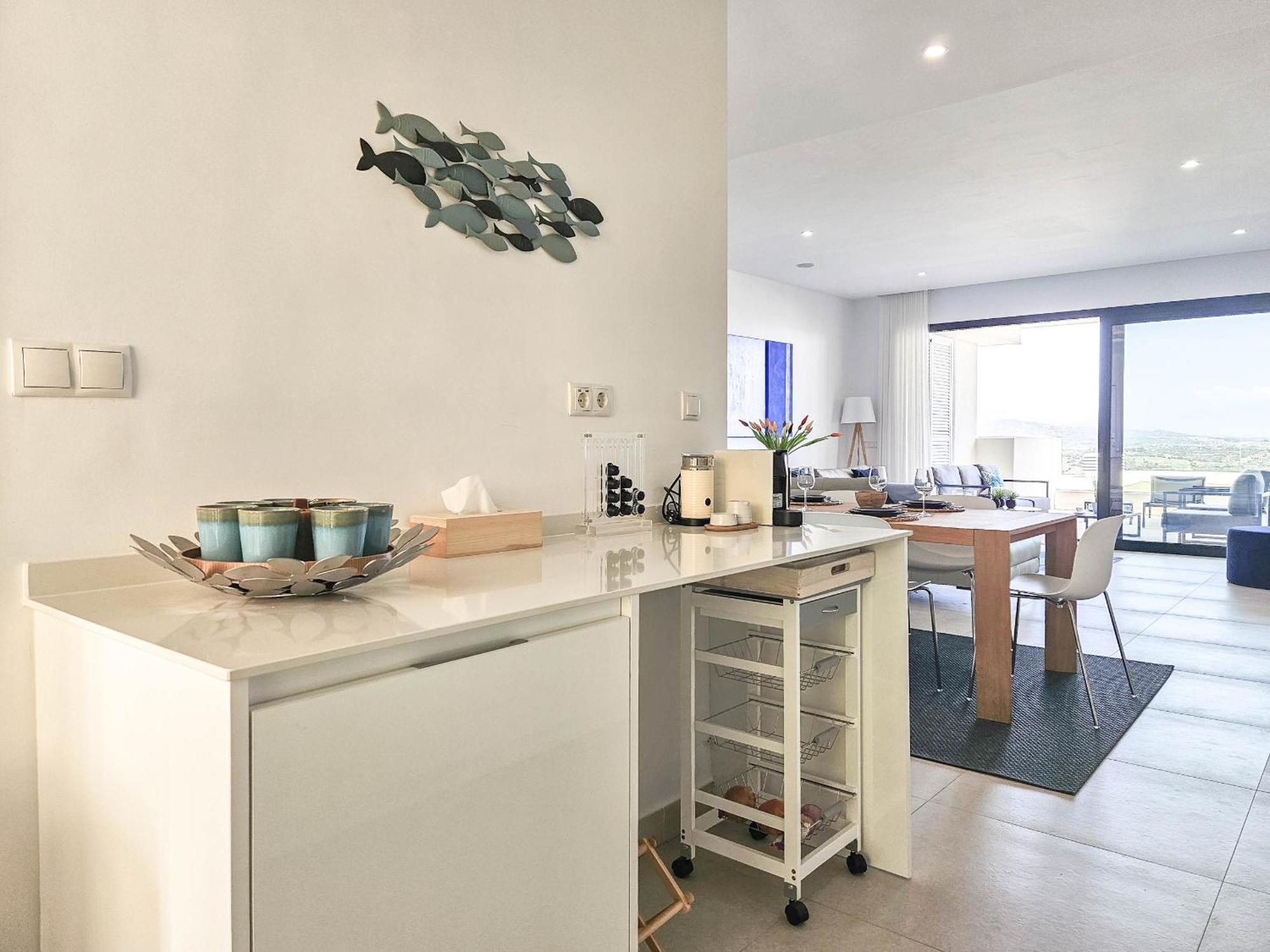 Apartment Modern 2 Bed Ground Floor Cortesin *