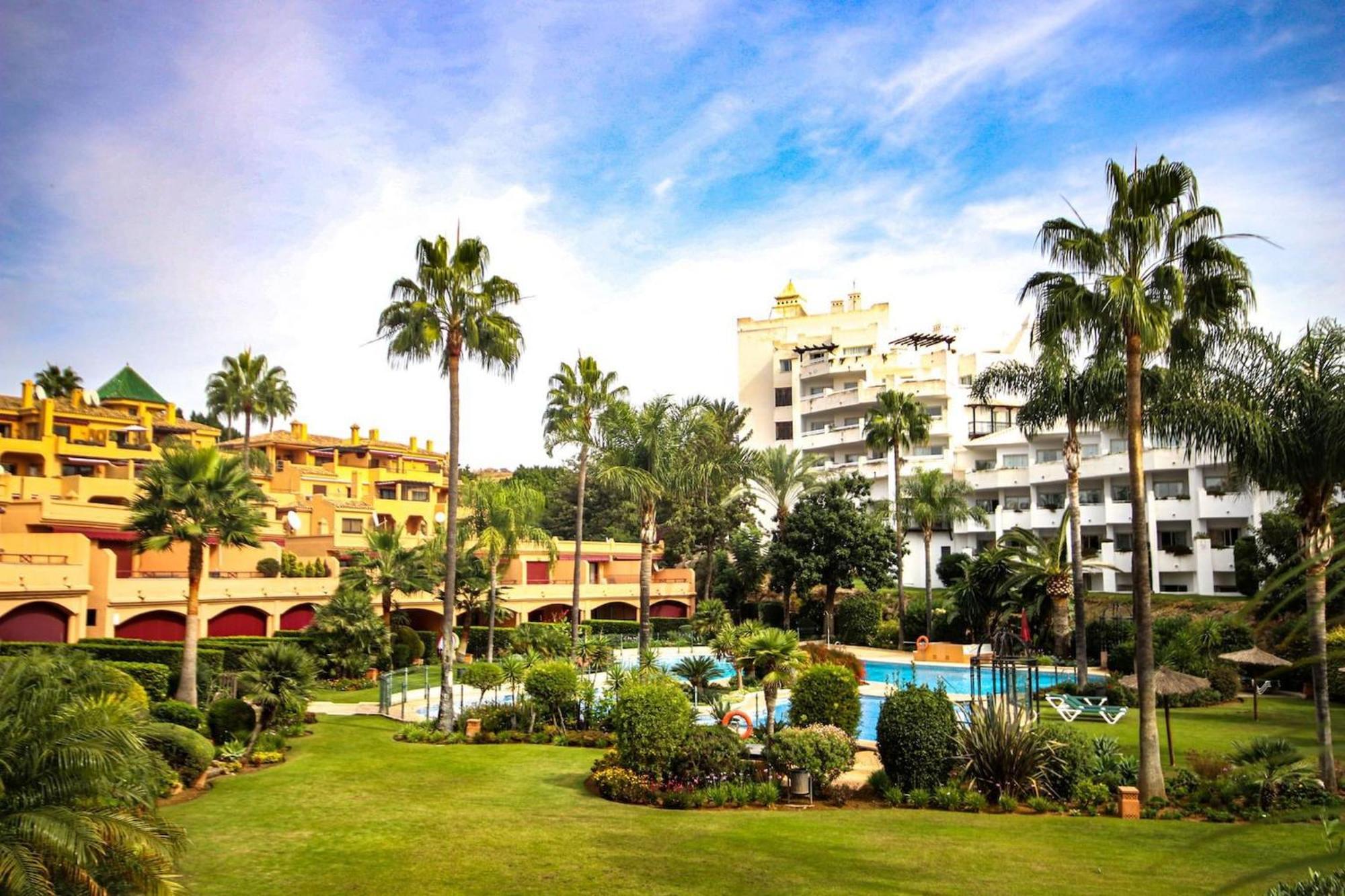Penthouse Great Sea Views & Access Apartment *
