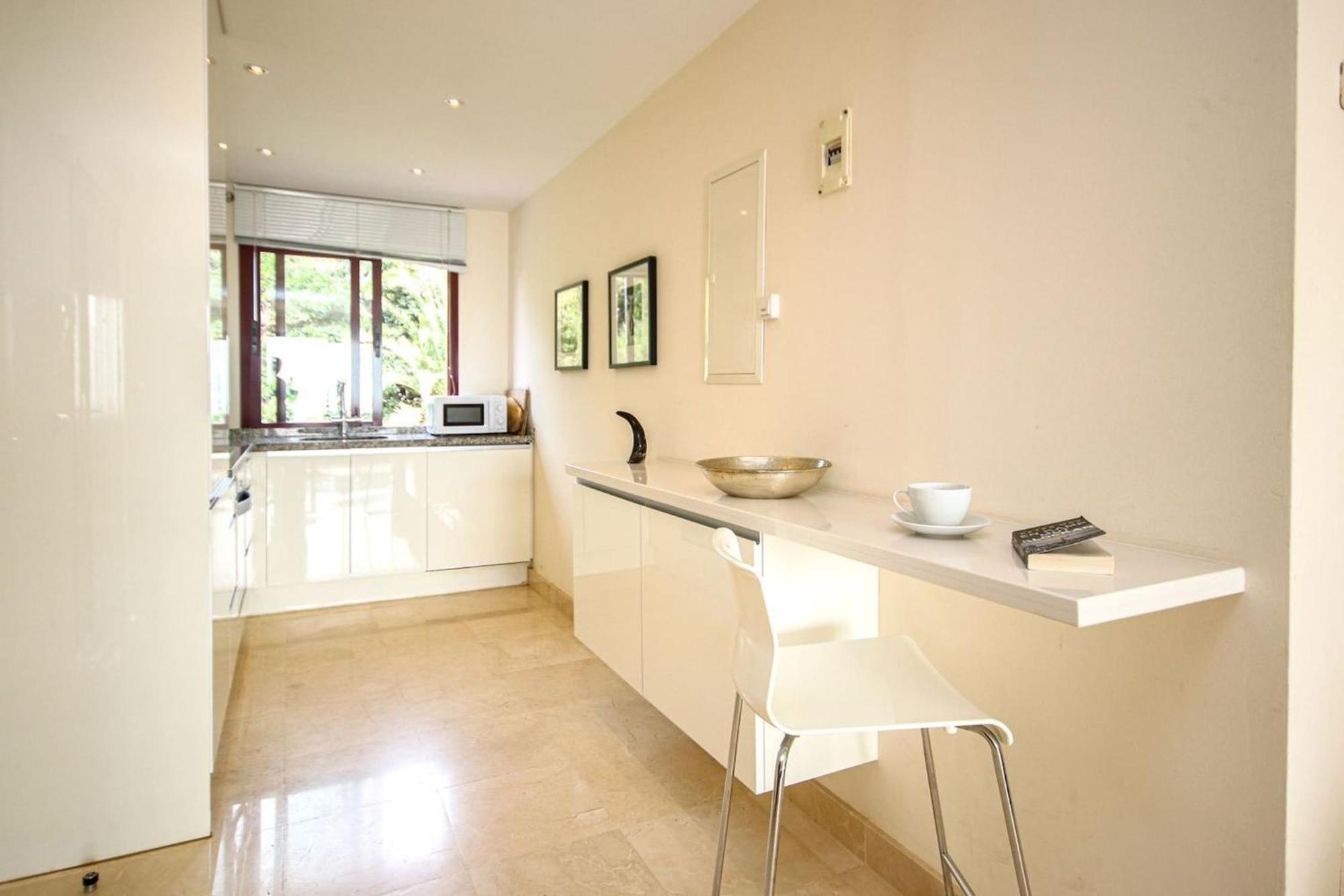 Apartment Penthouse Great Sea Views & Access Estepona