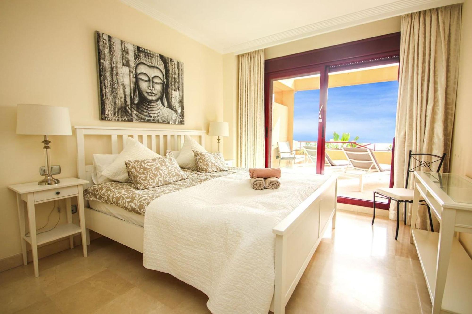 Penthouse Great Sea Views & Access *