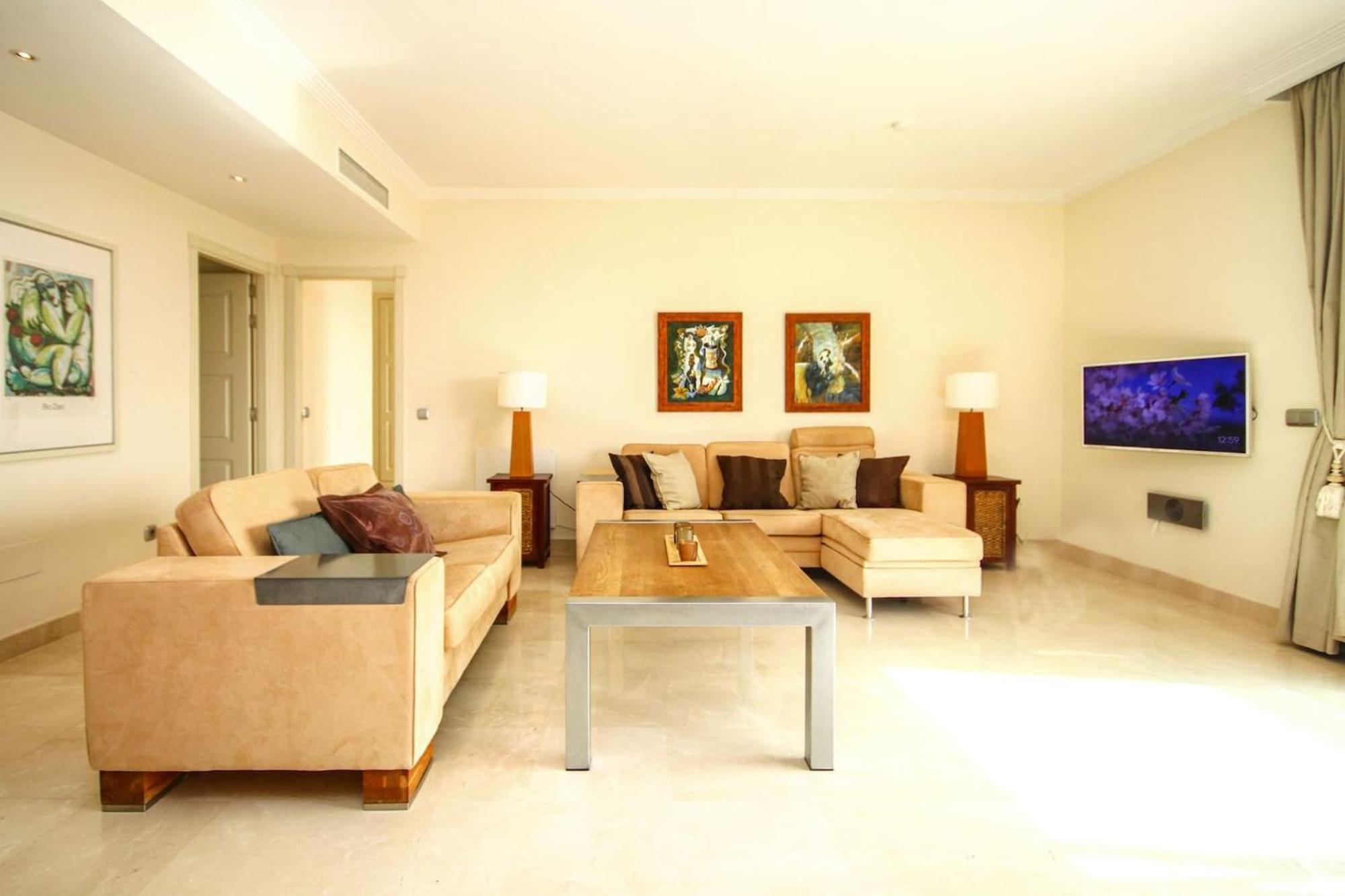 Penthouse Great Sea Views & Access