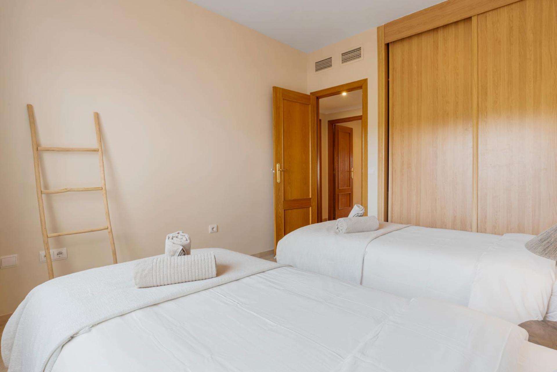 Apartment Luna Del Mar - Luxury With Jacuzzi *
