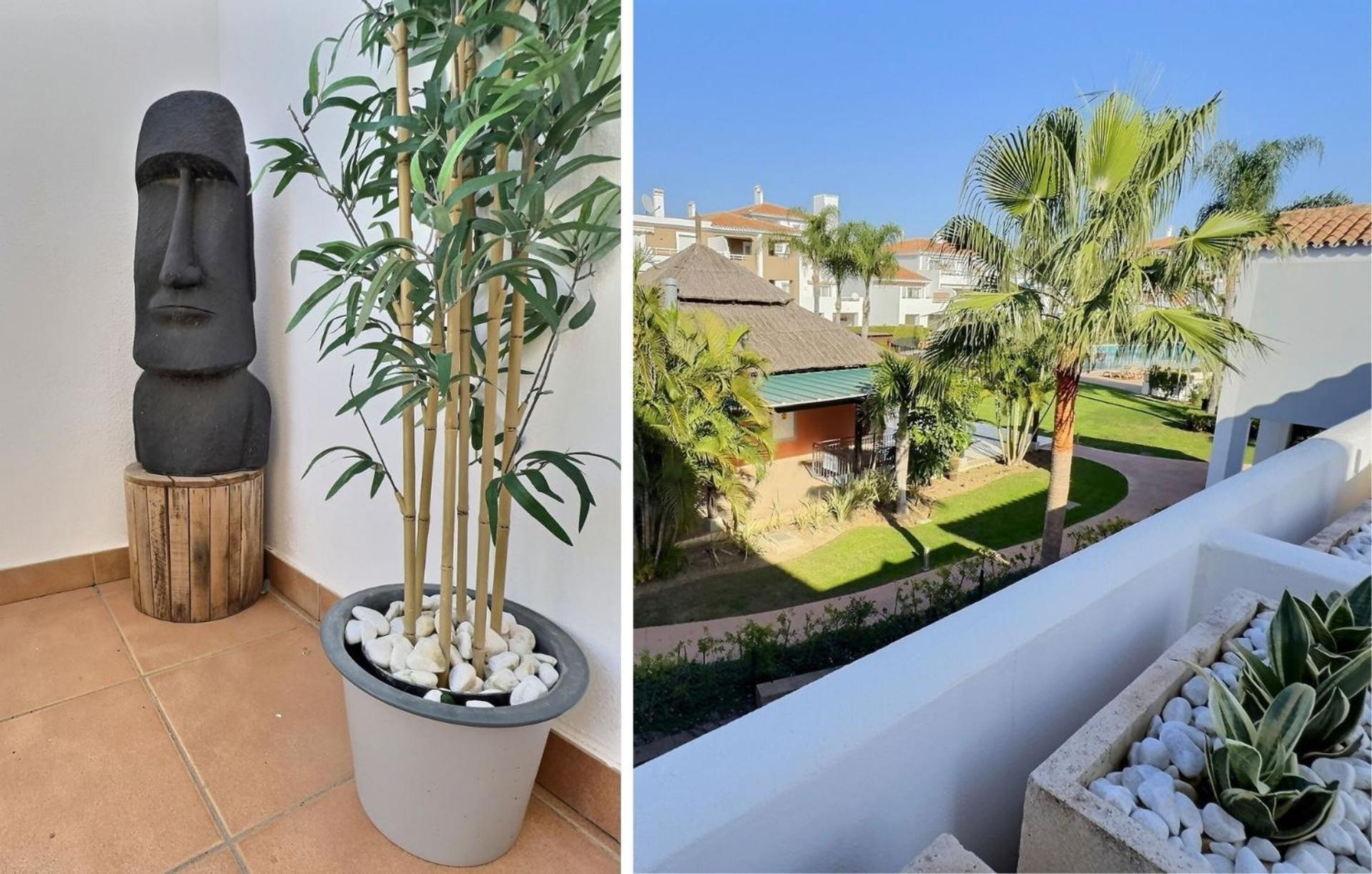 Stunning 2-bedroom Duplex Penthouse In El Paraiso, *
