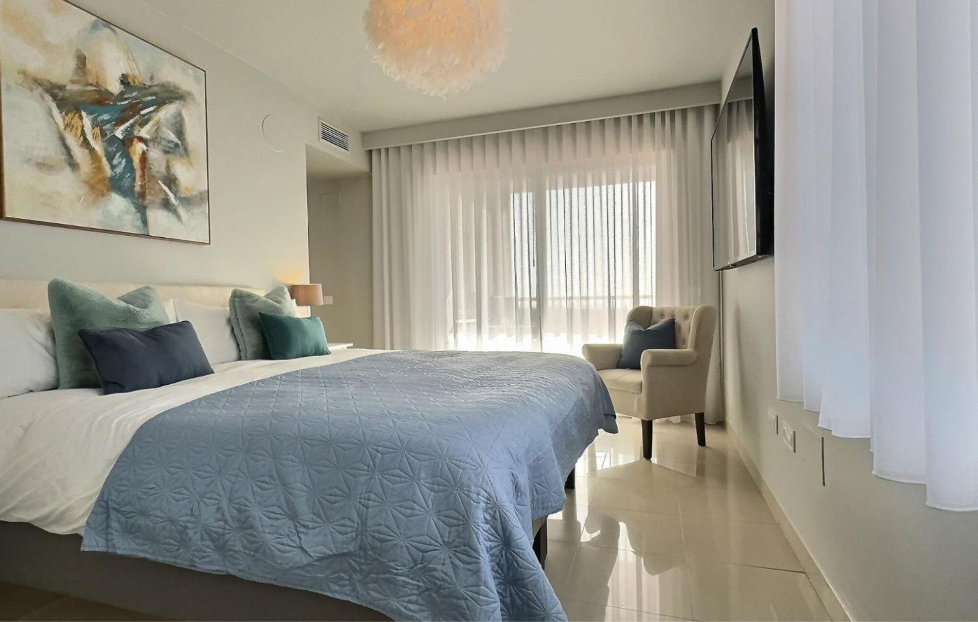 Stunning 2-bedroom Duplex Penthouse In El Paraiso, Apartment *
