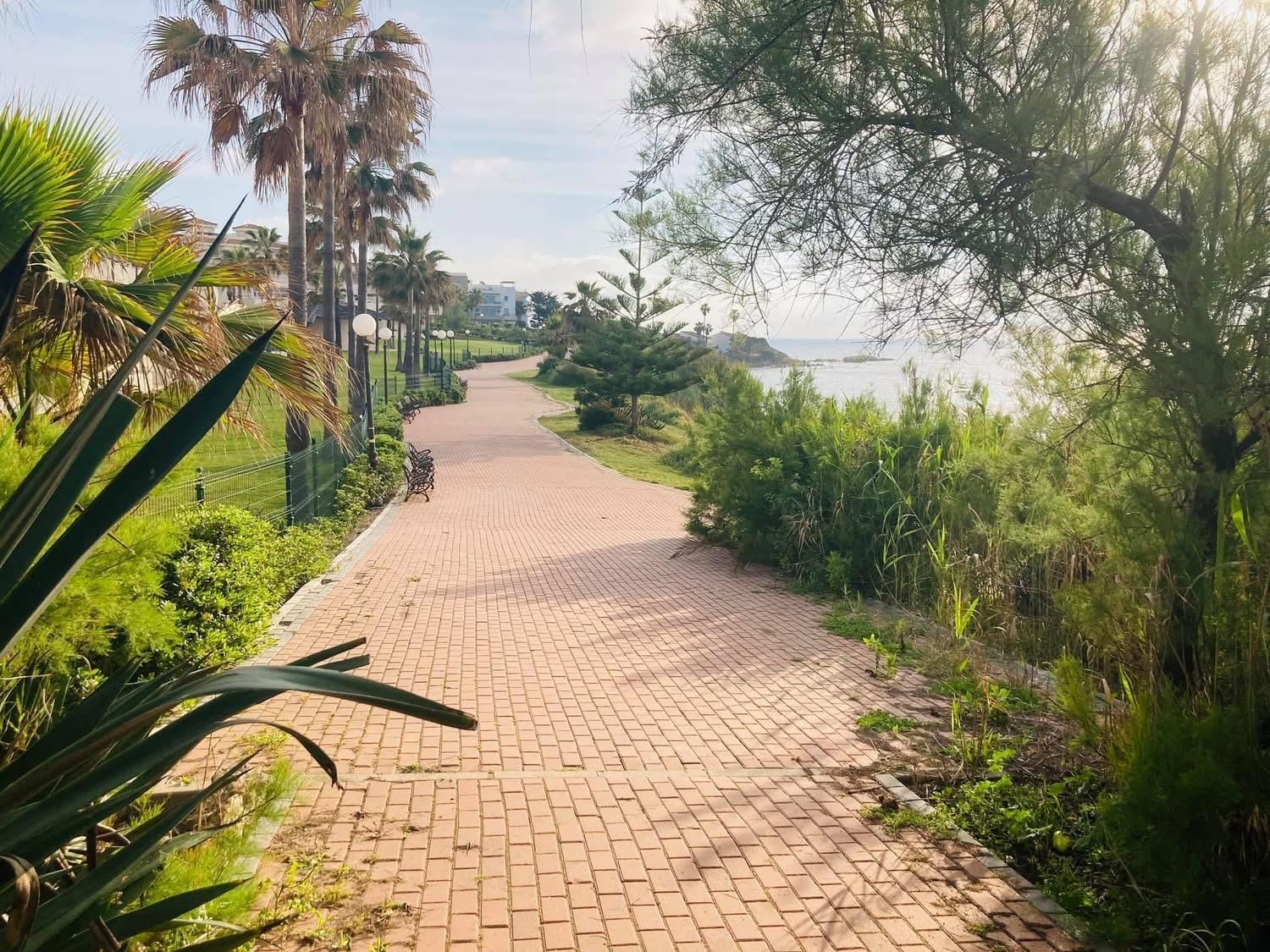 Jardines De Nueva Galera En * Estepona