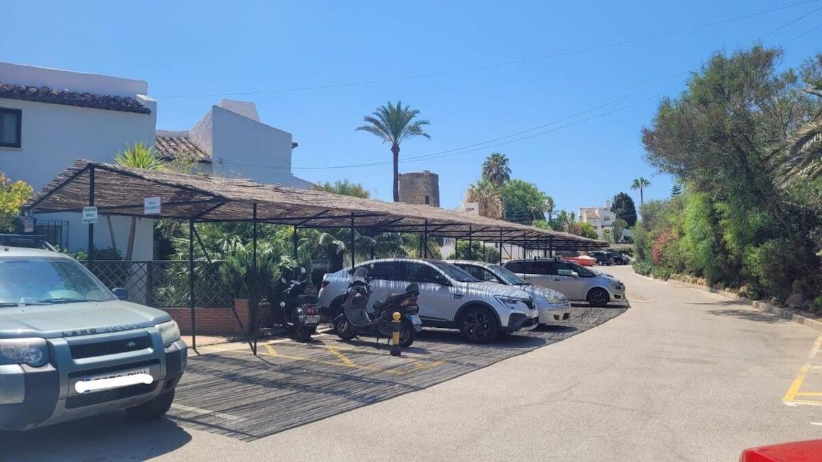 Ola De Mar Estepona