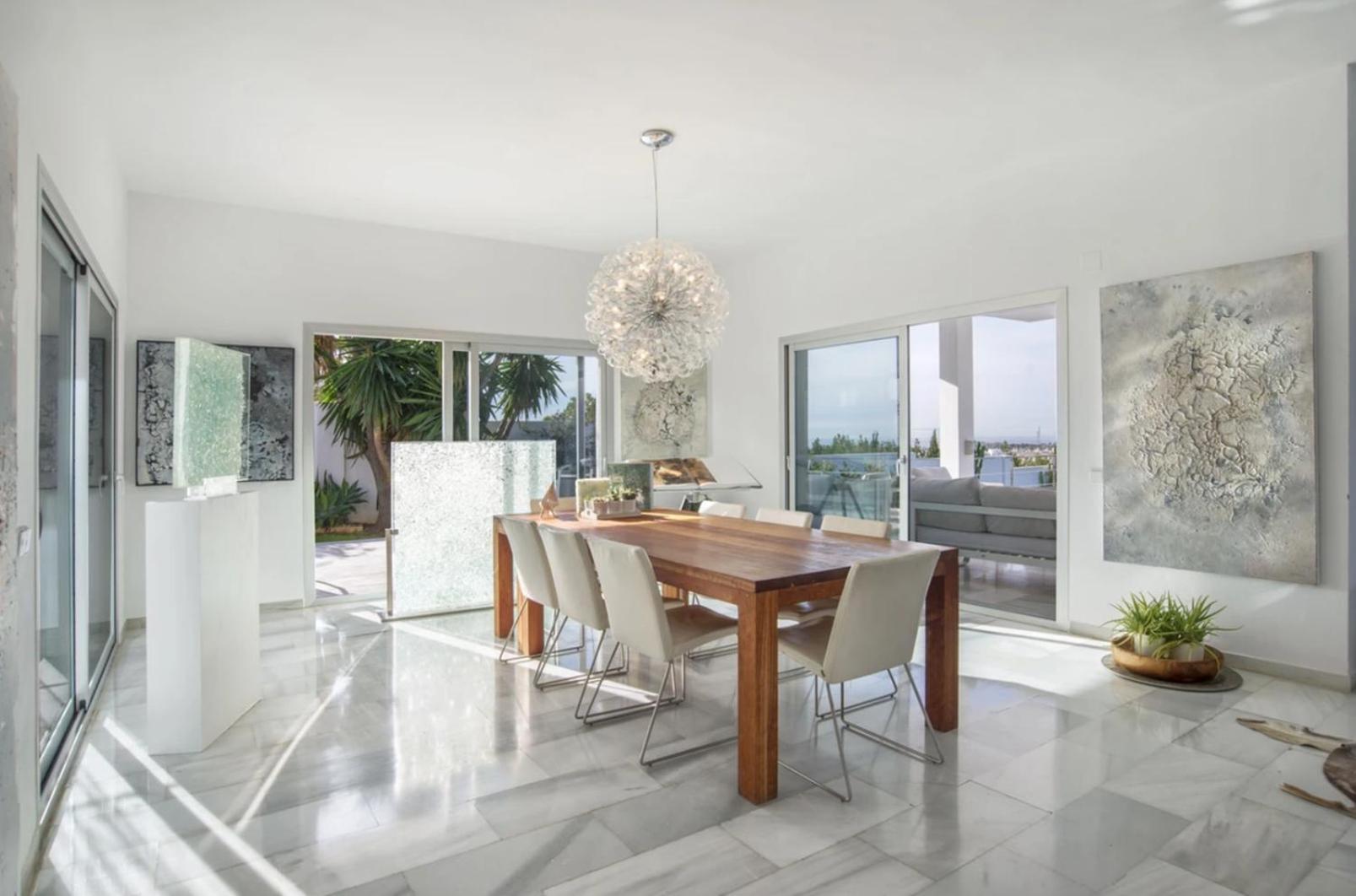 Pousada Stunning 6bedrooms Marbella With By Lodgerstrip