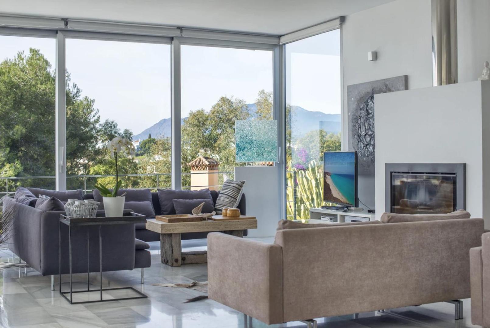 Stunning 6bedrooms Marbella With By Lodgerstrip *