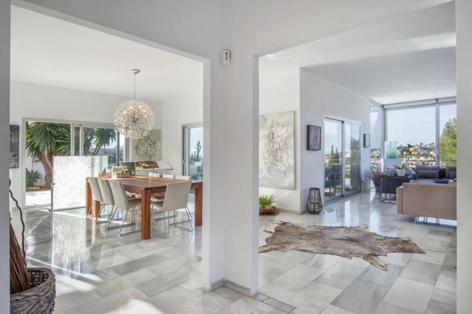 Stunning 6bedrooms Marbella With By Lodgerstrip Pousada