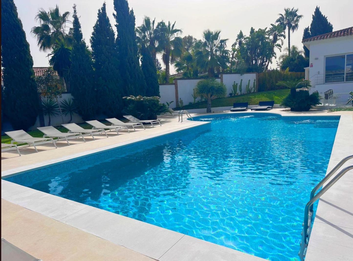 Stunning 6bedrooms Marbella With By Lodgerstrip Estepona