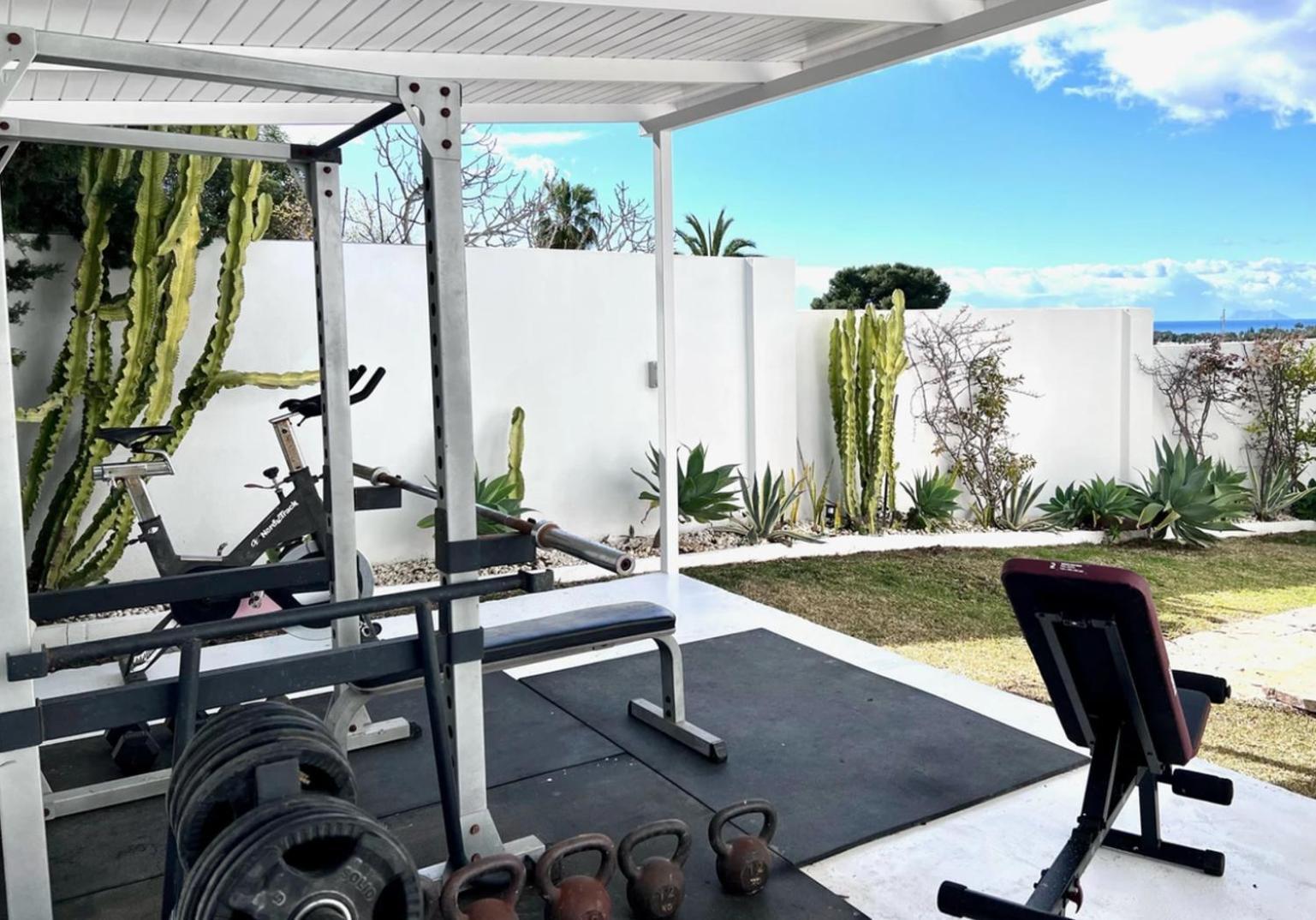 Pousada Stunning 6bedrooms Marbella With By Lodgerstrip
