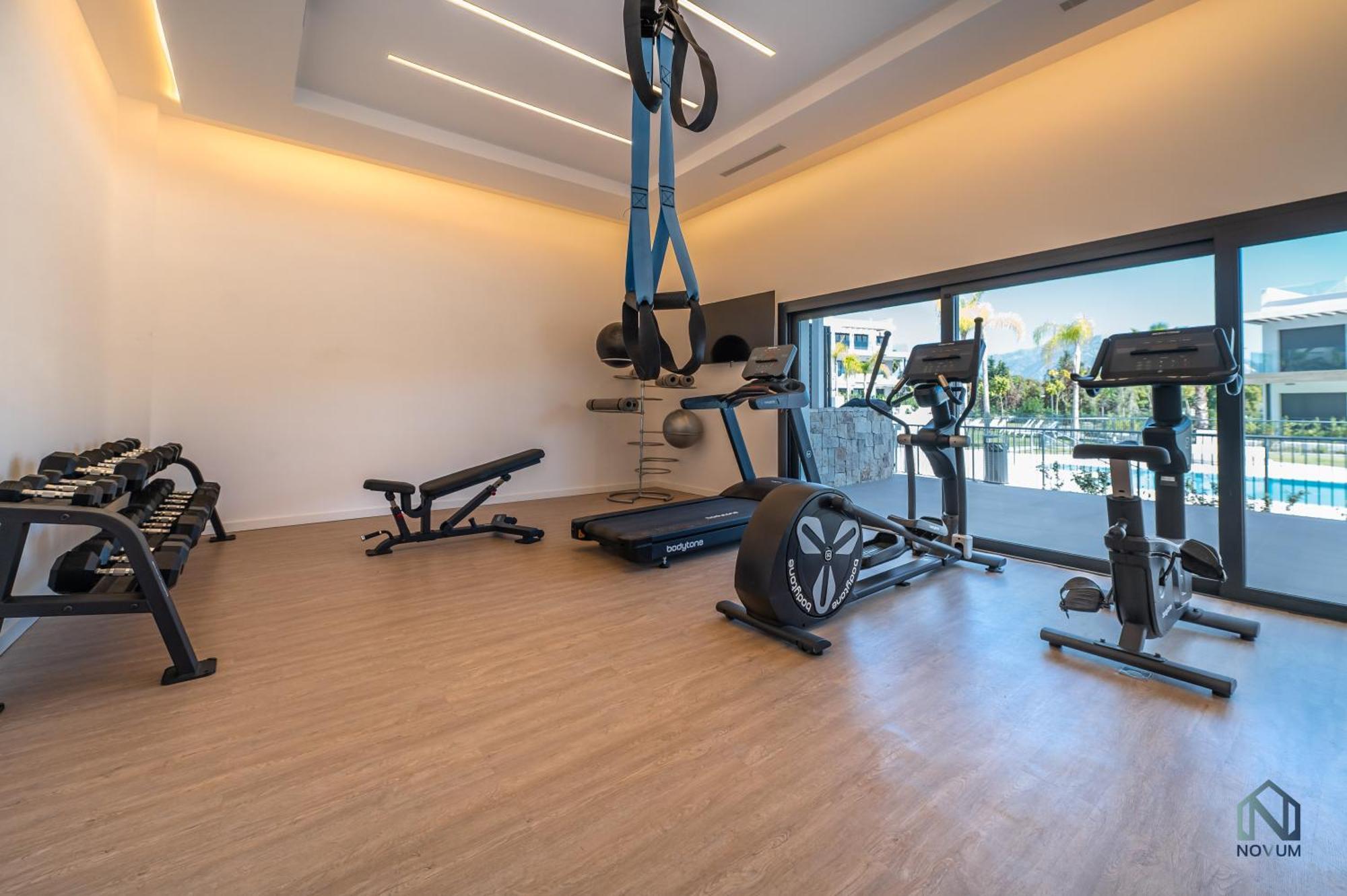 Newly Built 2 Bdrm Modern Oasis W Gym & Pool Apartment
