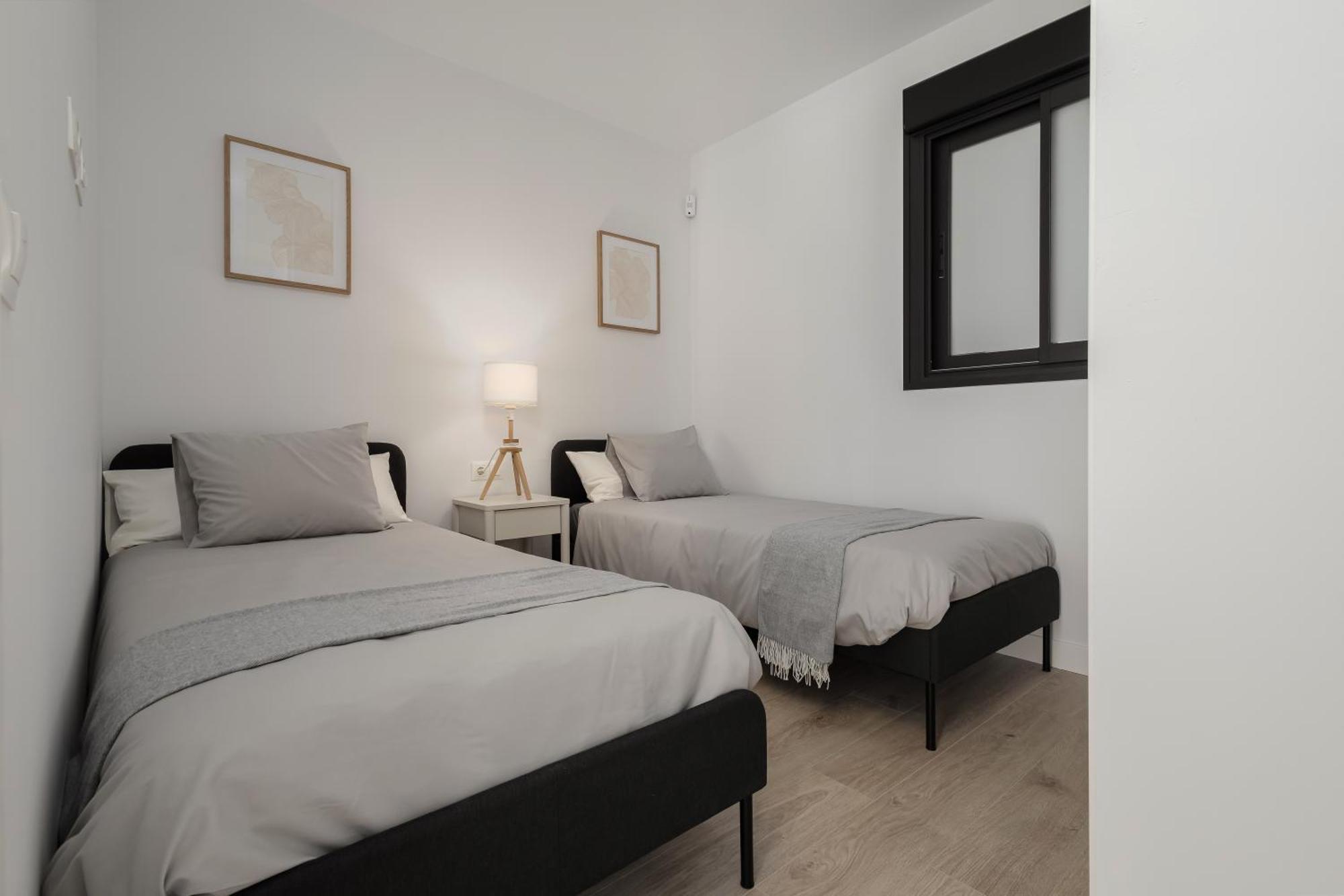 New Cozy 2-bedroom In Center * Estepona
