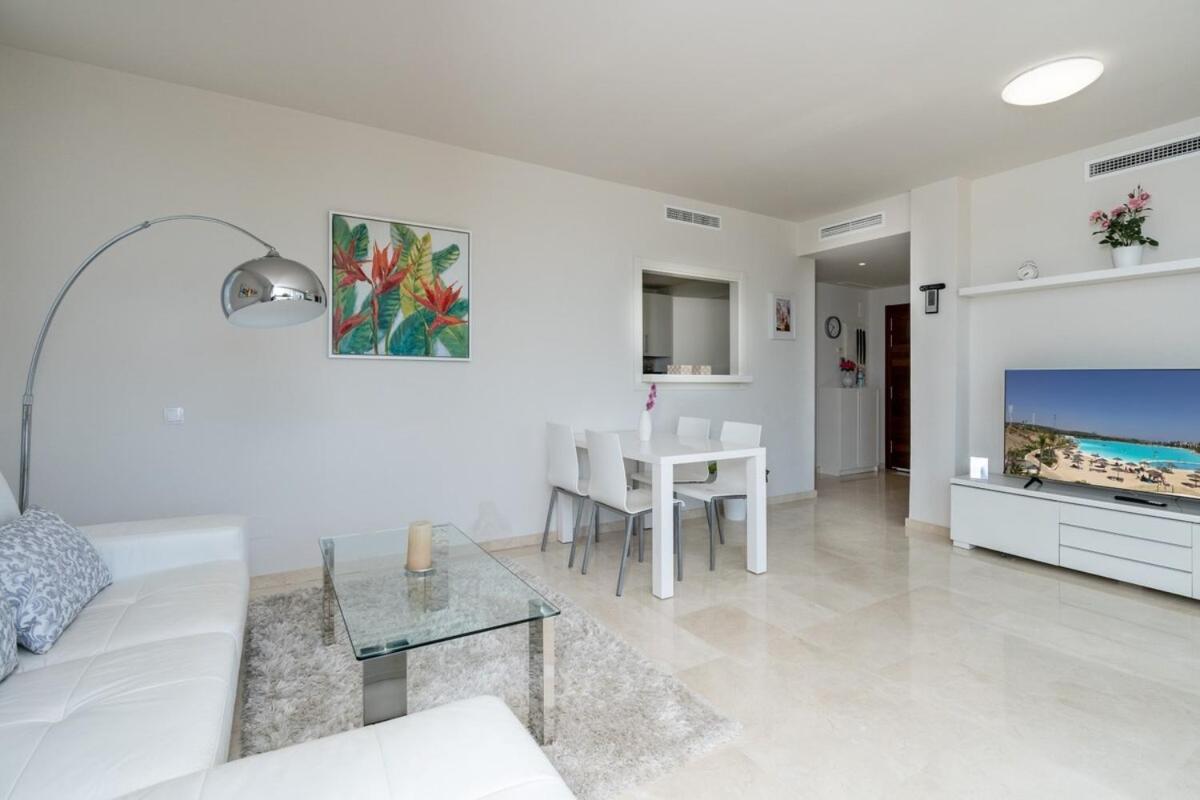 Al-114 - - Alcazaba Lagoon 2 Bed Apartamento