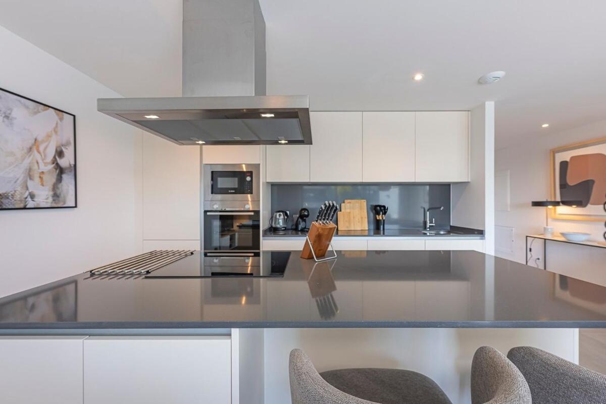 Magnificent 3-bedroom Apartment, Terrace, Sauna And Swimming Pools Apartment Estepona