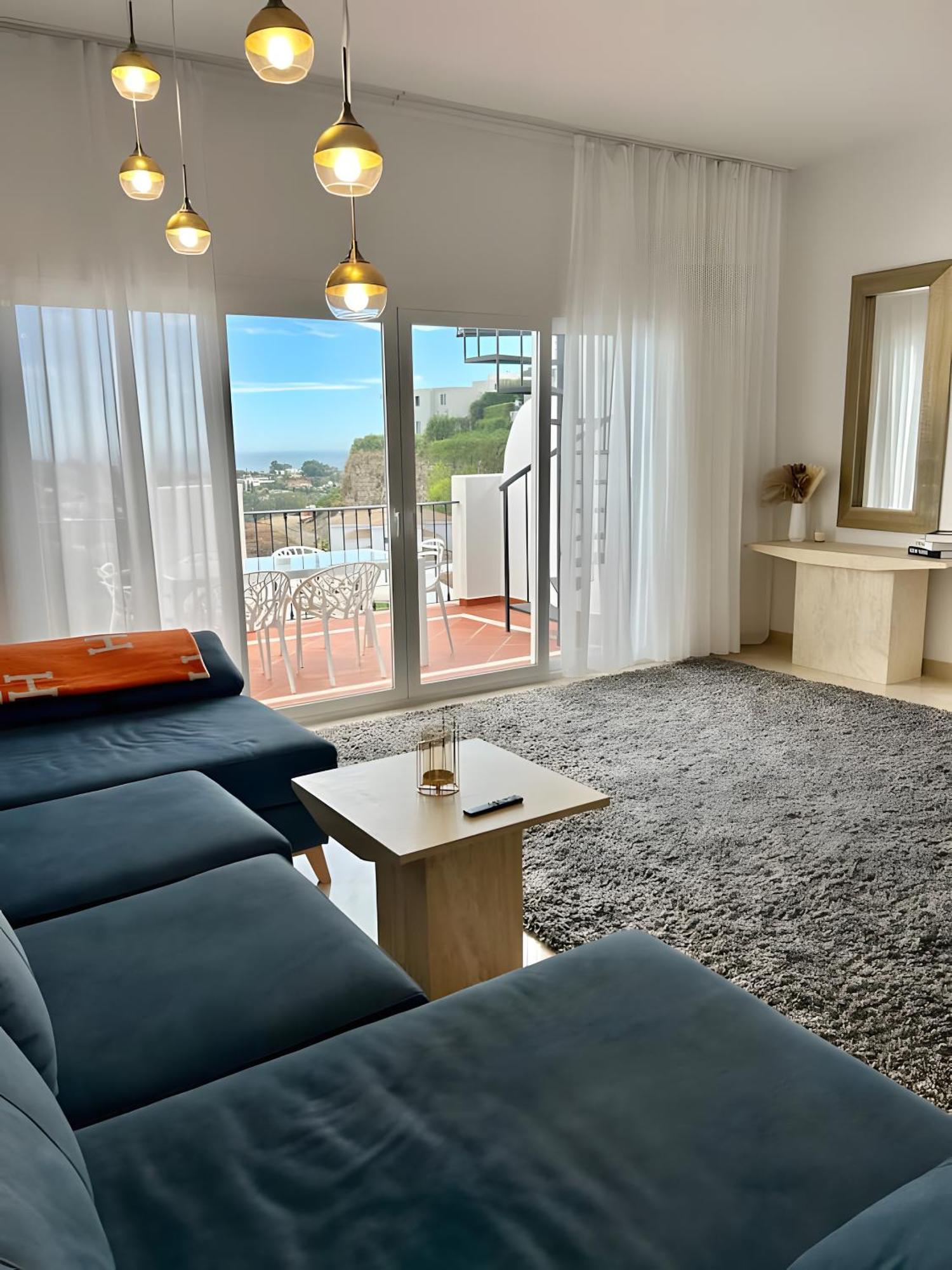 Luxury Sea View Apartment Estepona