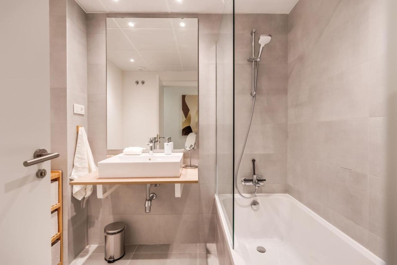 Luxe 6-persoons Met Grote Tuin In Oasis 325 Estepona