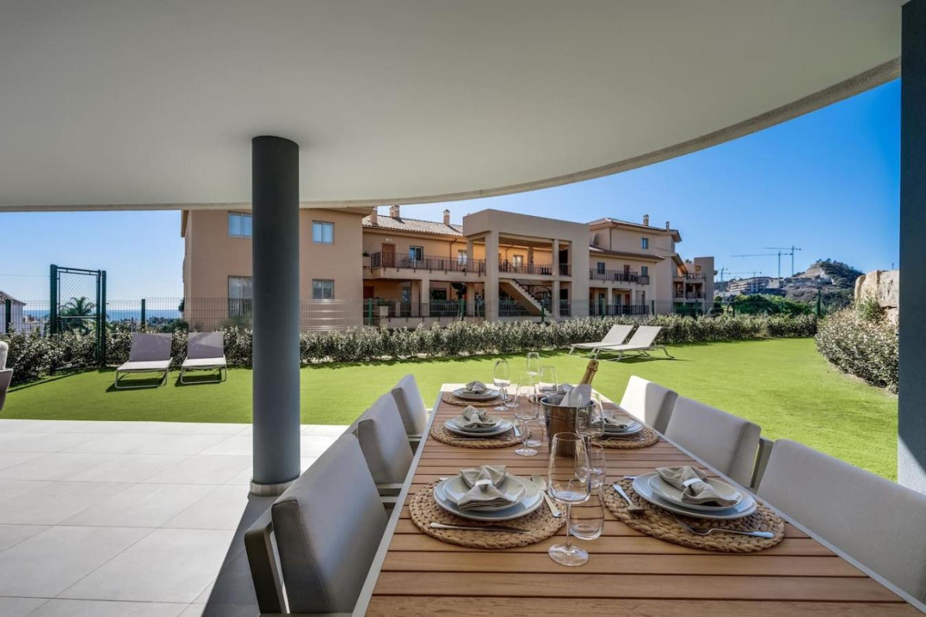 Luxe 6-persoons Met Grote Tuin In Oasis 325 Apartment *