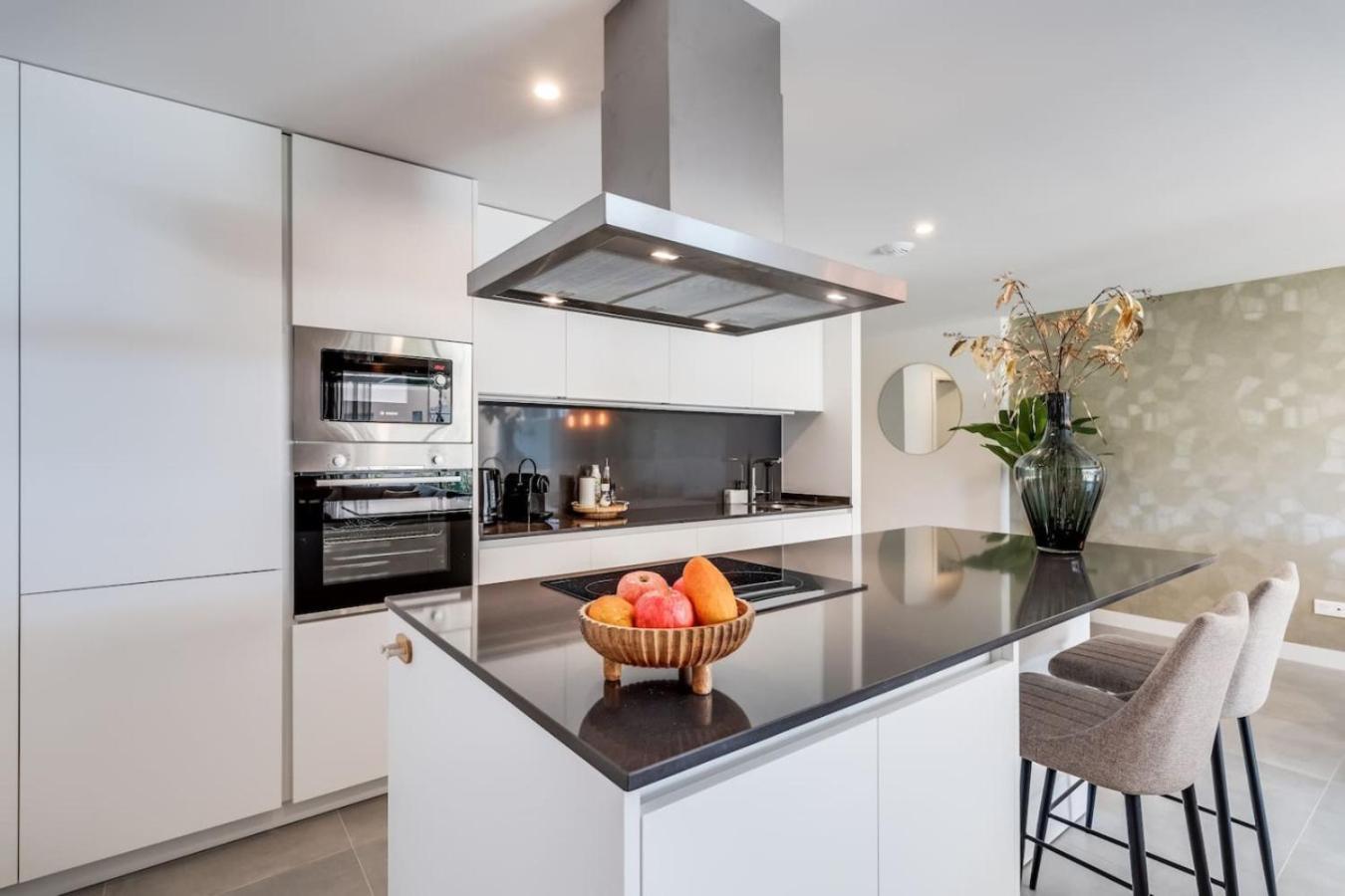 Luxe 6-persoons Met Grote Tuin In Oasis 325 * Estepona