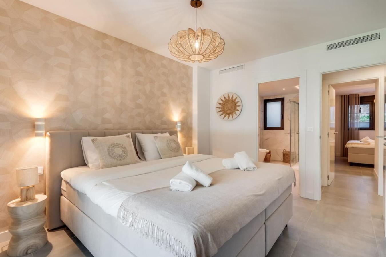 Luxe 6-persoons Met Grote Tuin In Oasis 325
