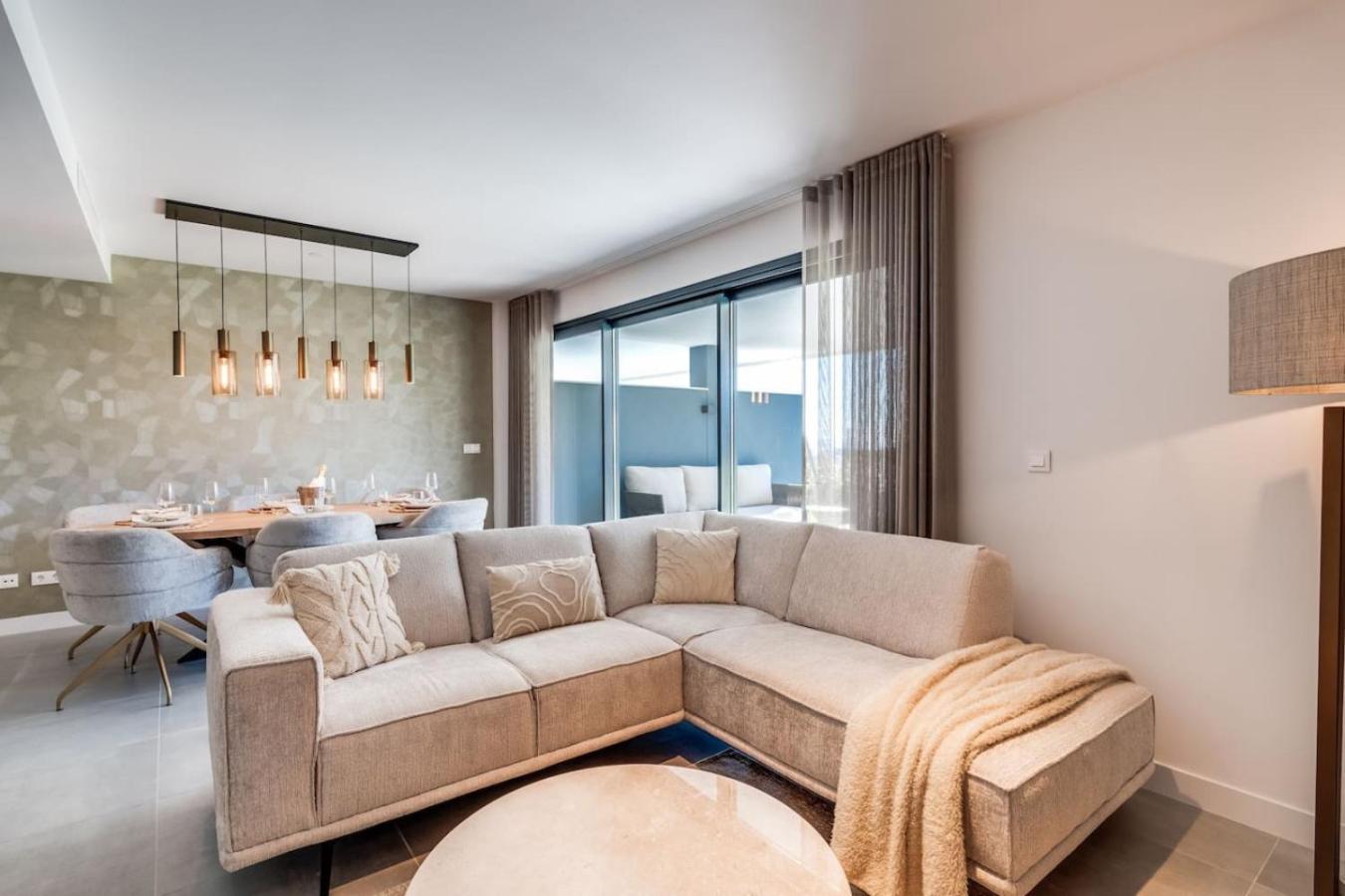 Luxe 6-persoons Met Grote Tuin In Oasis 325 Apartment
