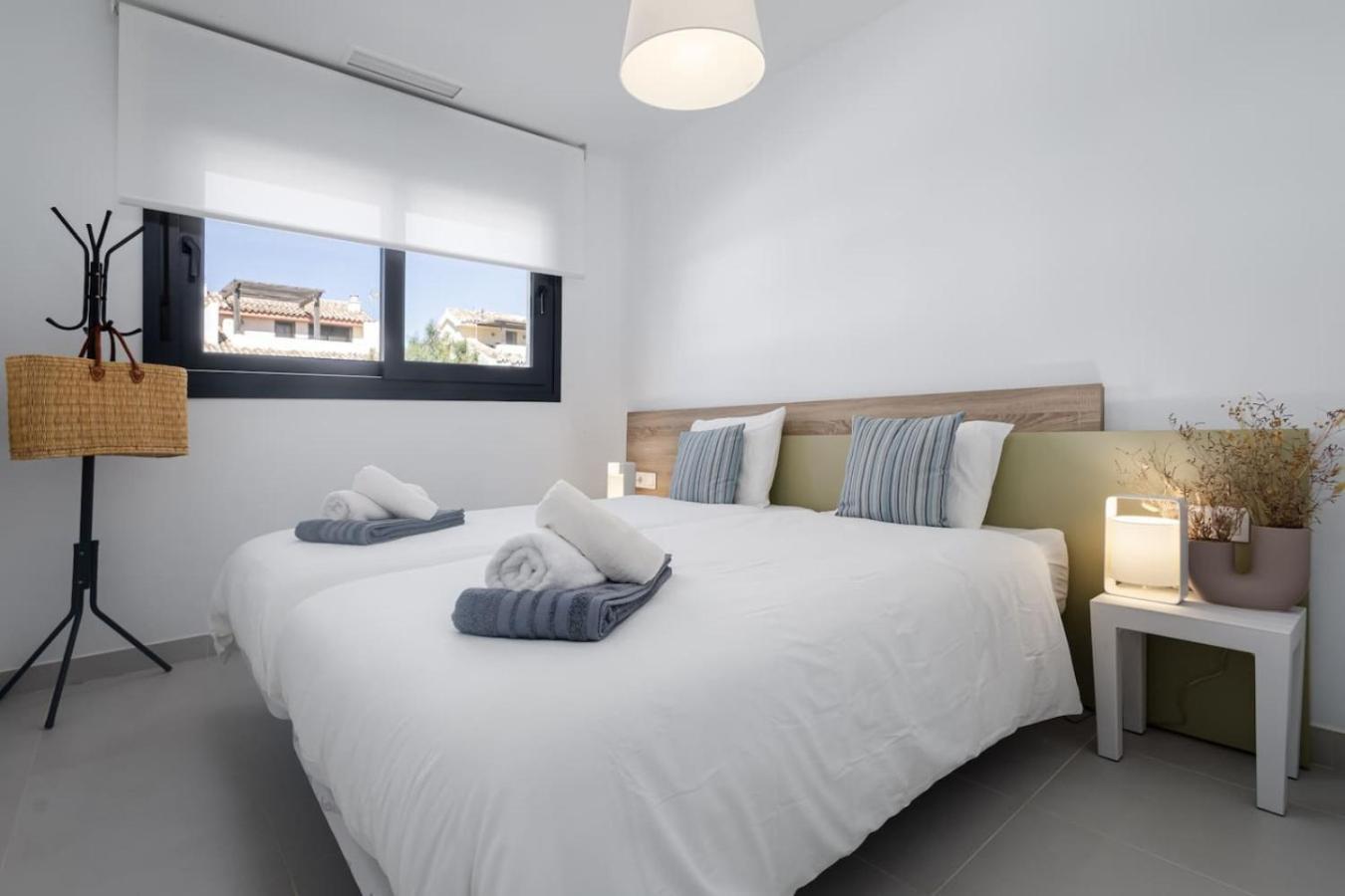Luxe In Miradores Del Sol Apartment Estepona