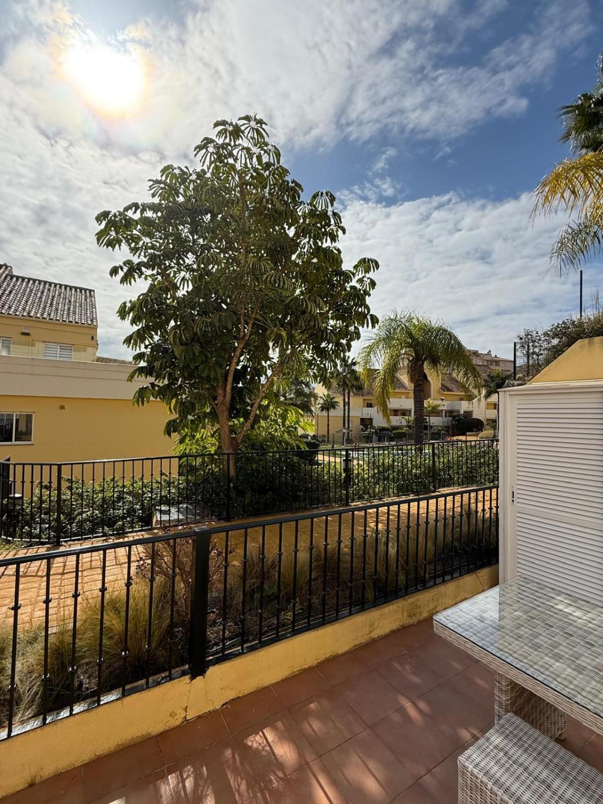 Tualto Apartment *