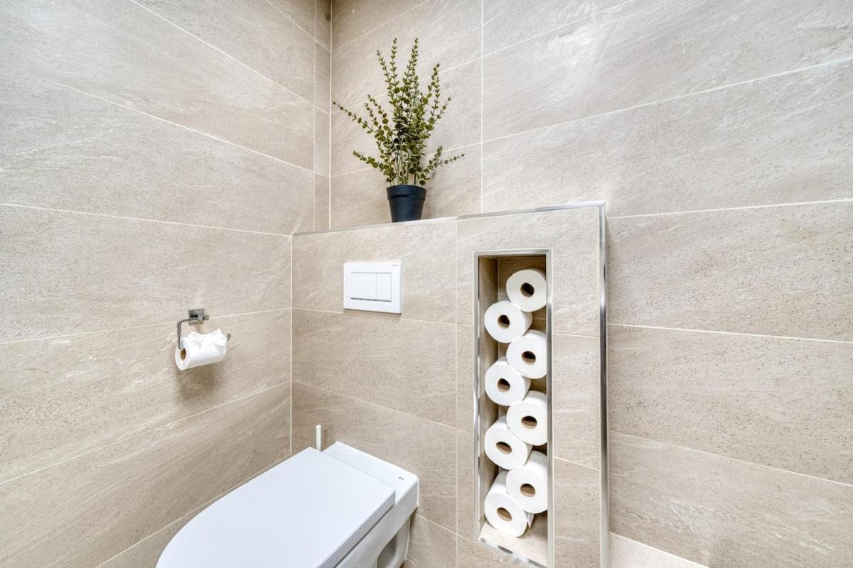 Playa Azul Beachfront Townhouse * Estepona