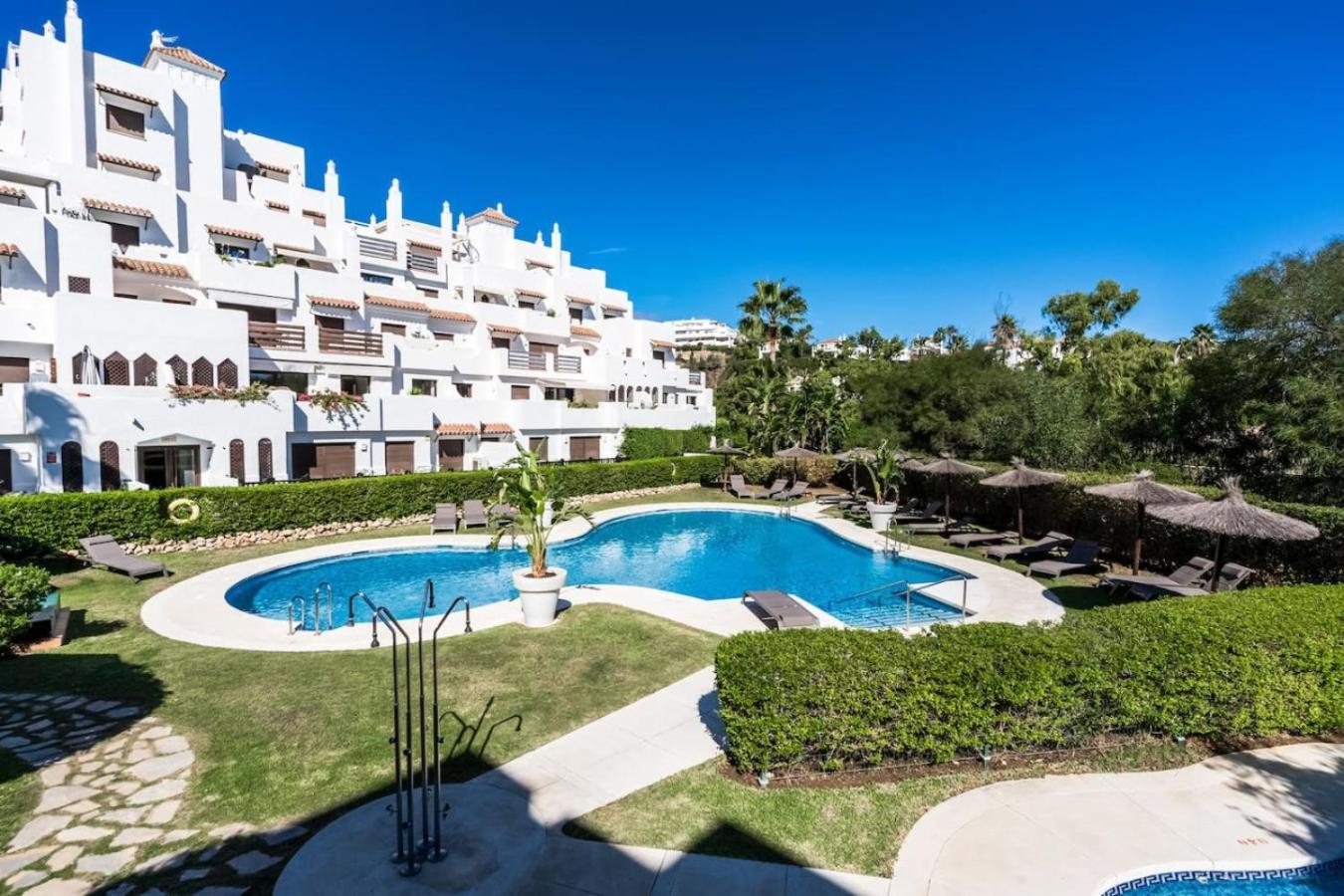 Heerlijke Prive Tuin In Golf Hills * Estepona