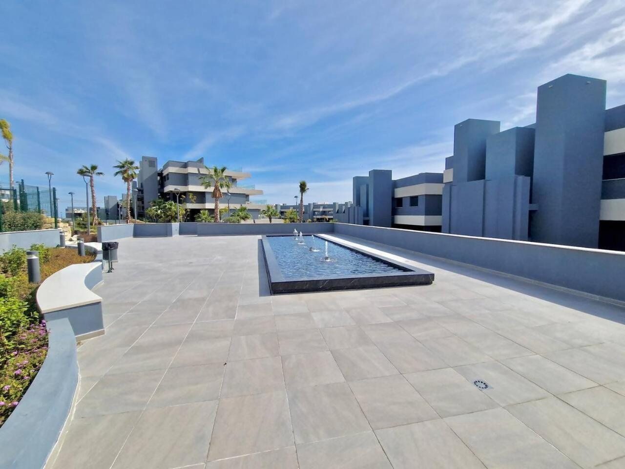 Apartment Sr Oasis 325 2 Bdr Penthouse With Sea View