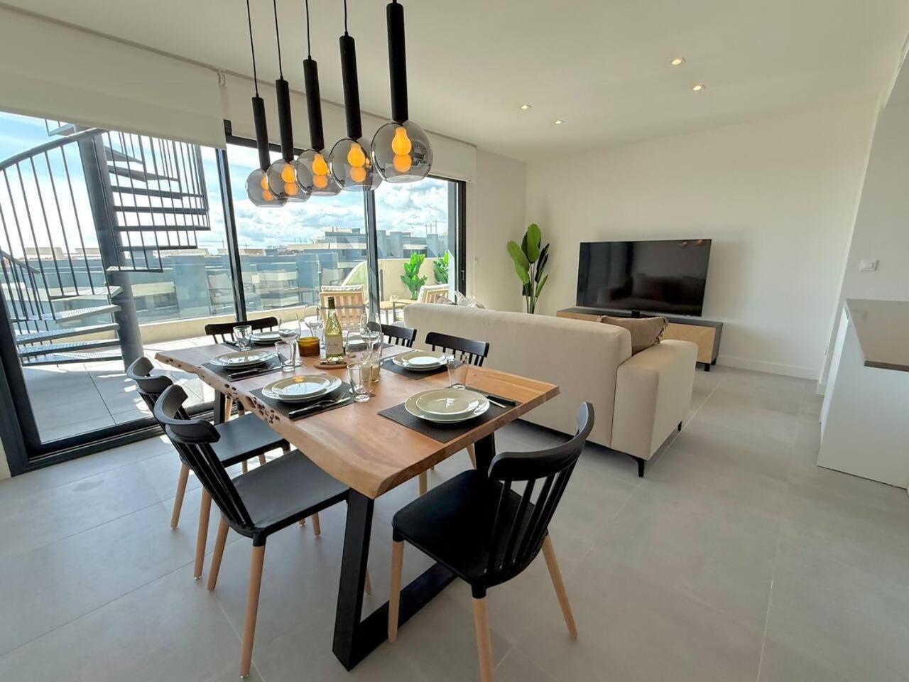 Apartment Sr Oasis 325 2 Bdr Penthouse With Sea View *