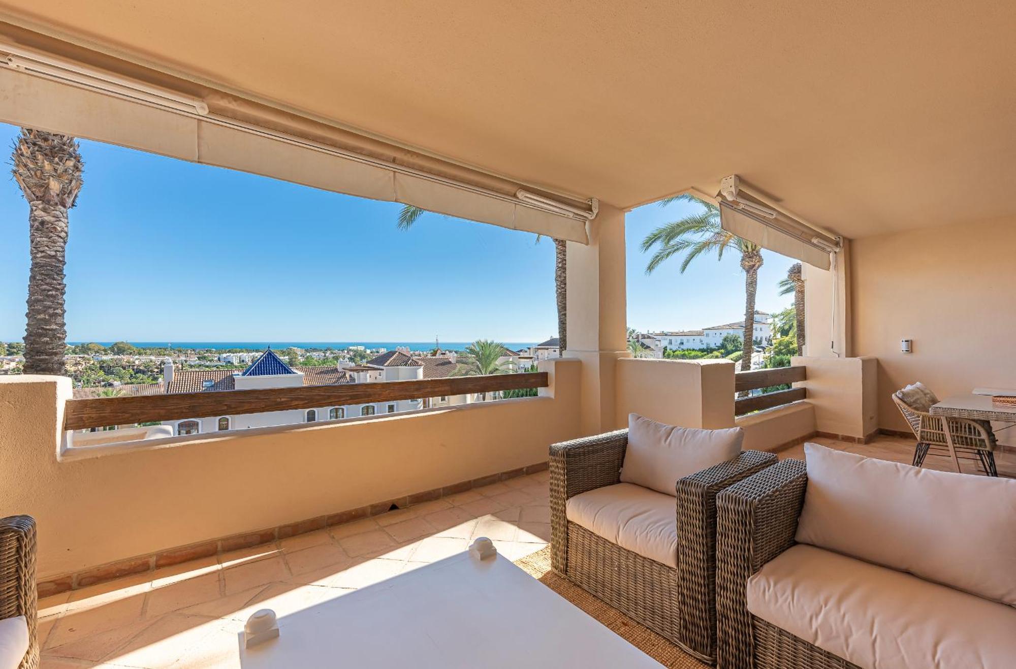 Apartment Sea View El Paraiso Estepona