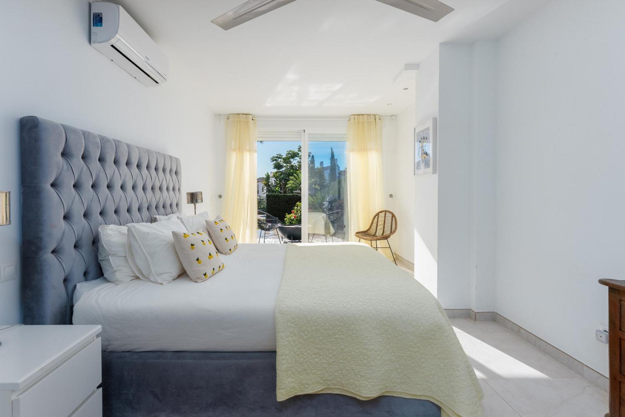 Cozy 3-bedroom Ground Floor With Large Garden Apartment Estepona