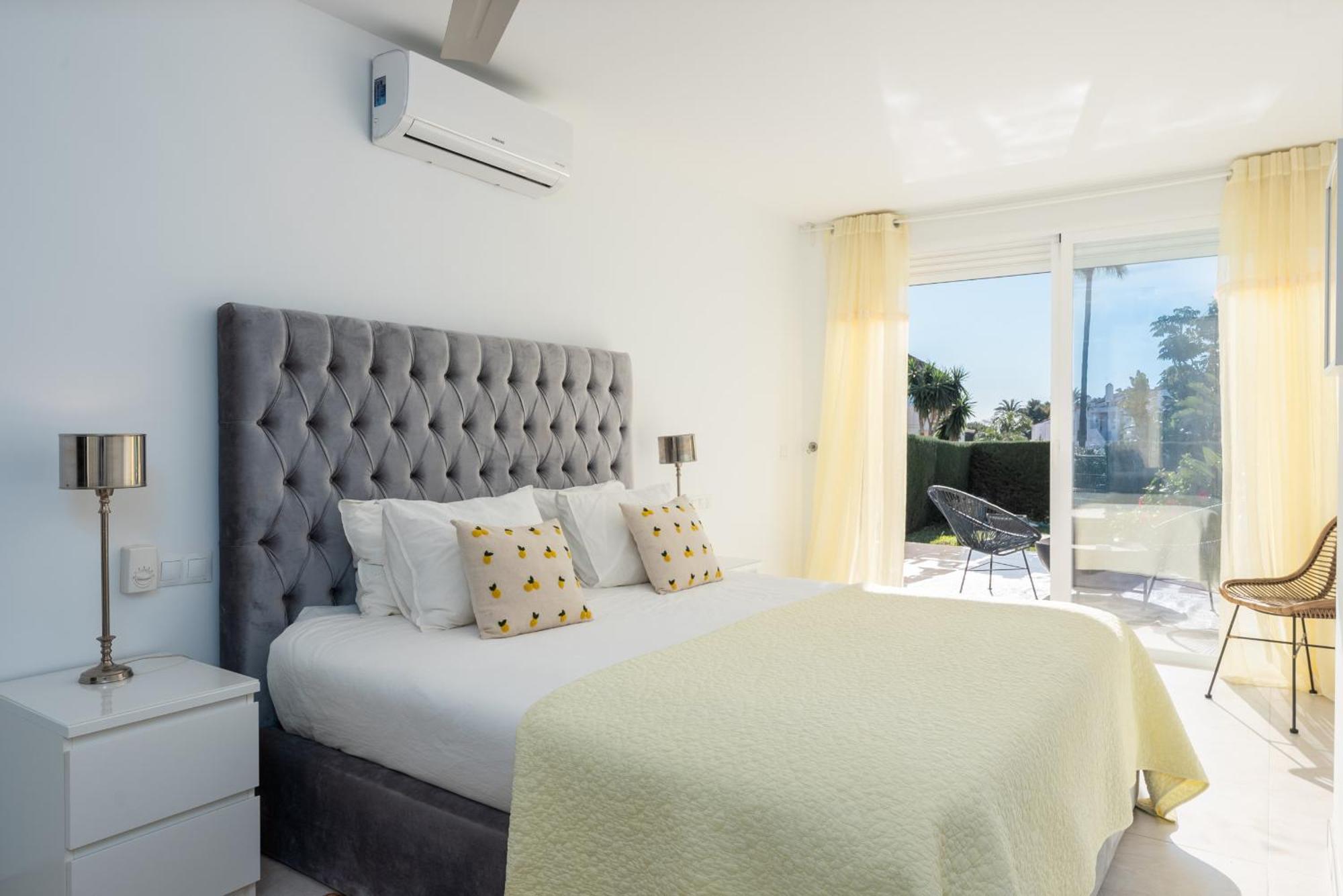 Cozy 3-bedroom Ground Floor With Large Garden Apartment