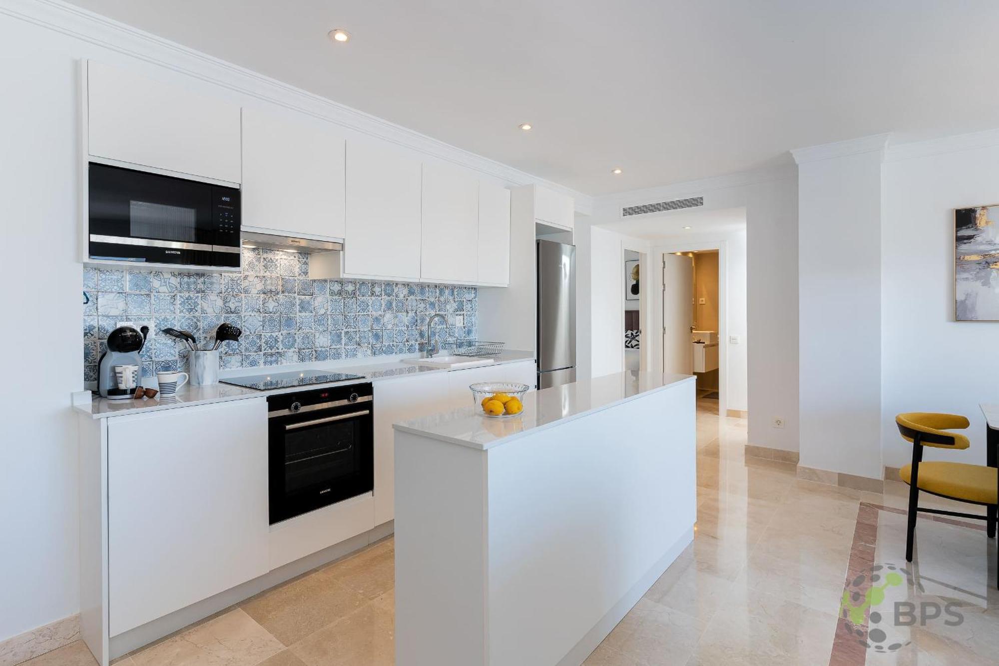 3 Beds Penthouse In Paraiso Del Golf 444