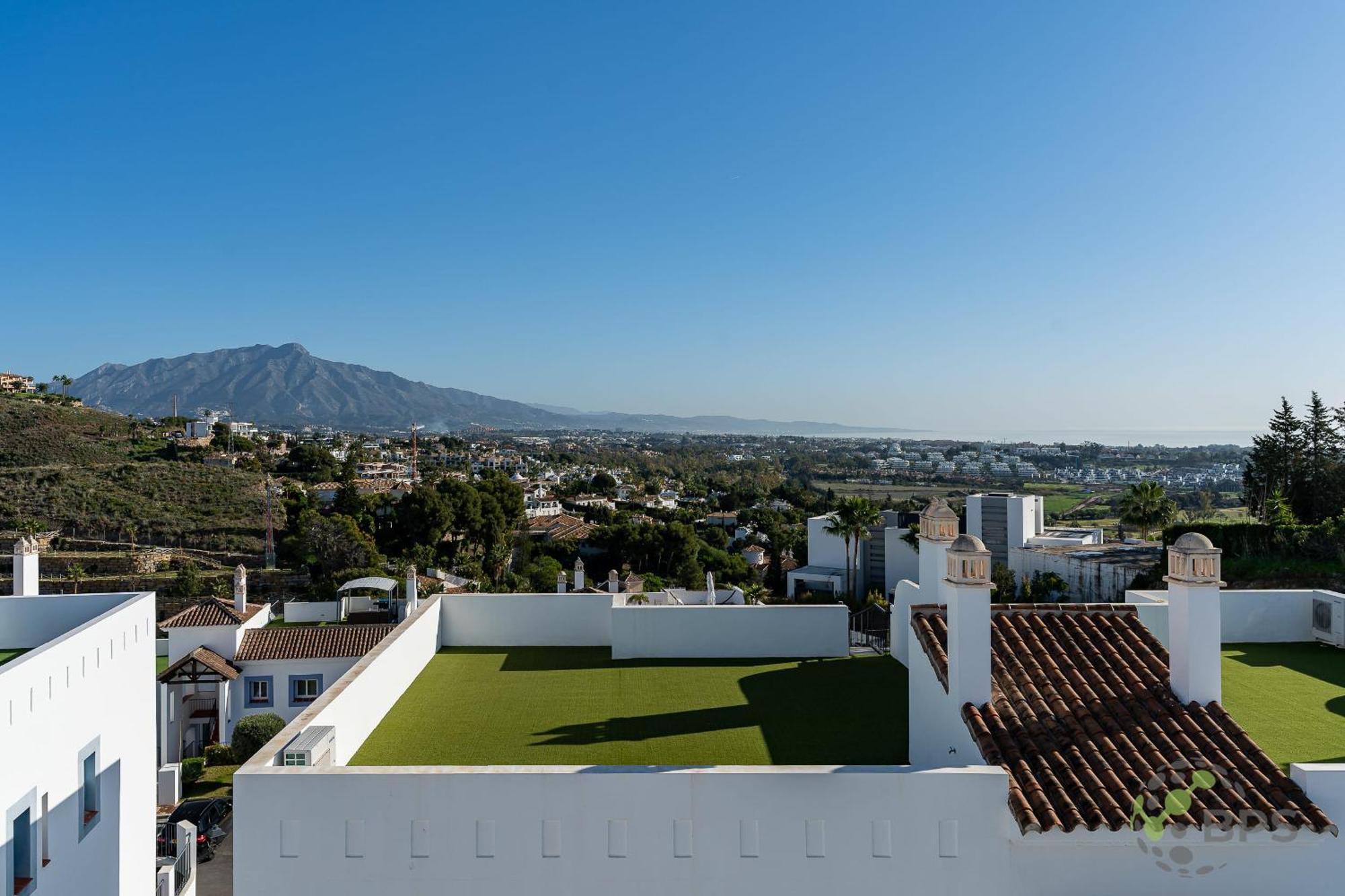 Apartment 3 Beds Penthouse In Paraiso Del Golf 444 *