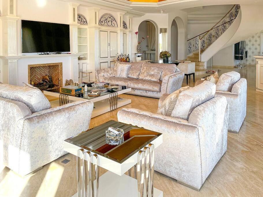 Villa 13 Bdrms Rancho Huge Garden Breathtaking Views! Estepona
