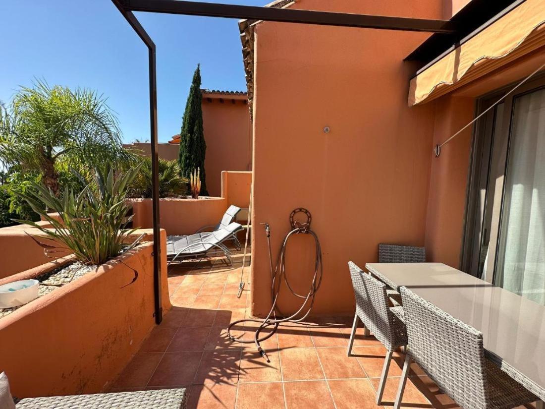 Apartment Sotoserena - Urbanization With Swimming Pools And Gym Estepona