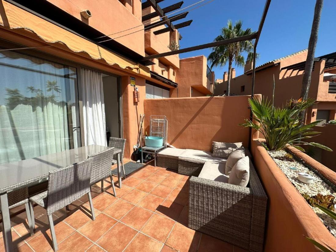 Sotoserena - Urbanization With Swimming Pools And Gym Estepona