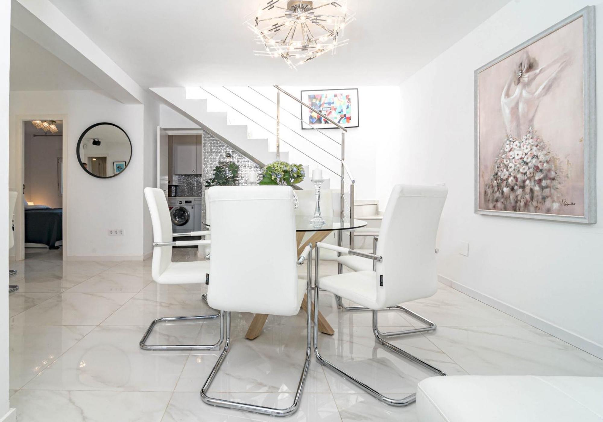 Сasa de vacaciones Ben32- Townhouse, By Roomservice Estepona