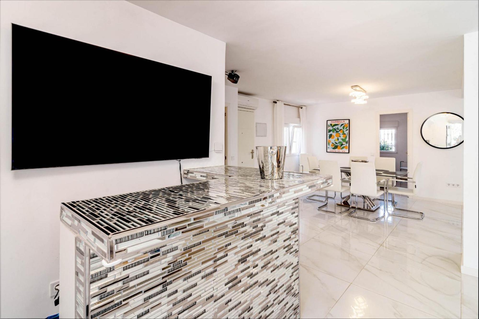Ben32- Townhouse, By Roomservice * Estepona
