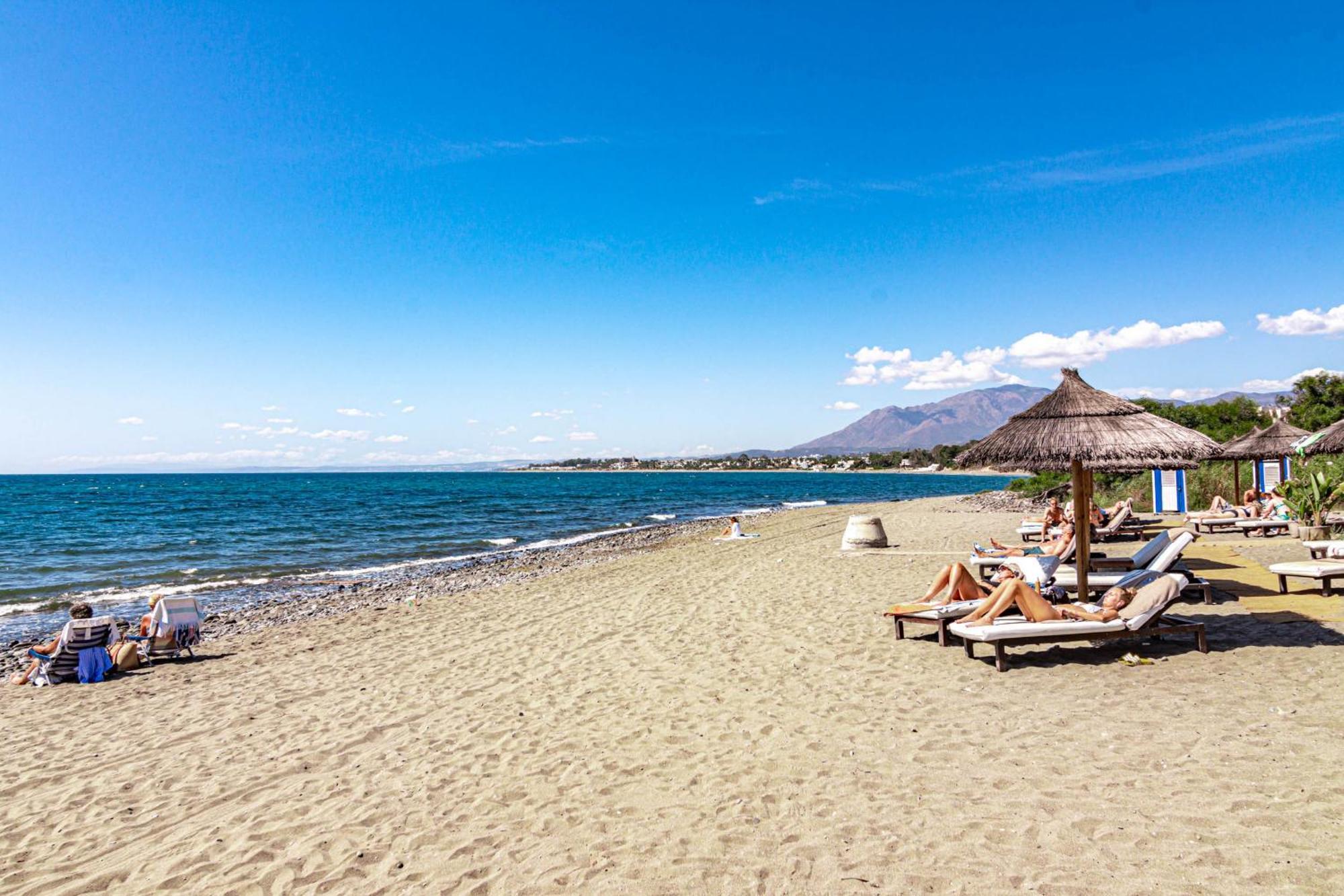 Сasa de vacaciones Ben32- Townhouse, By Roomservice Estepona